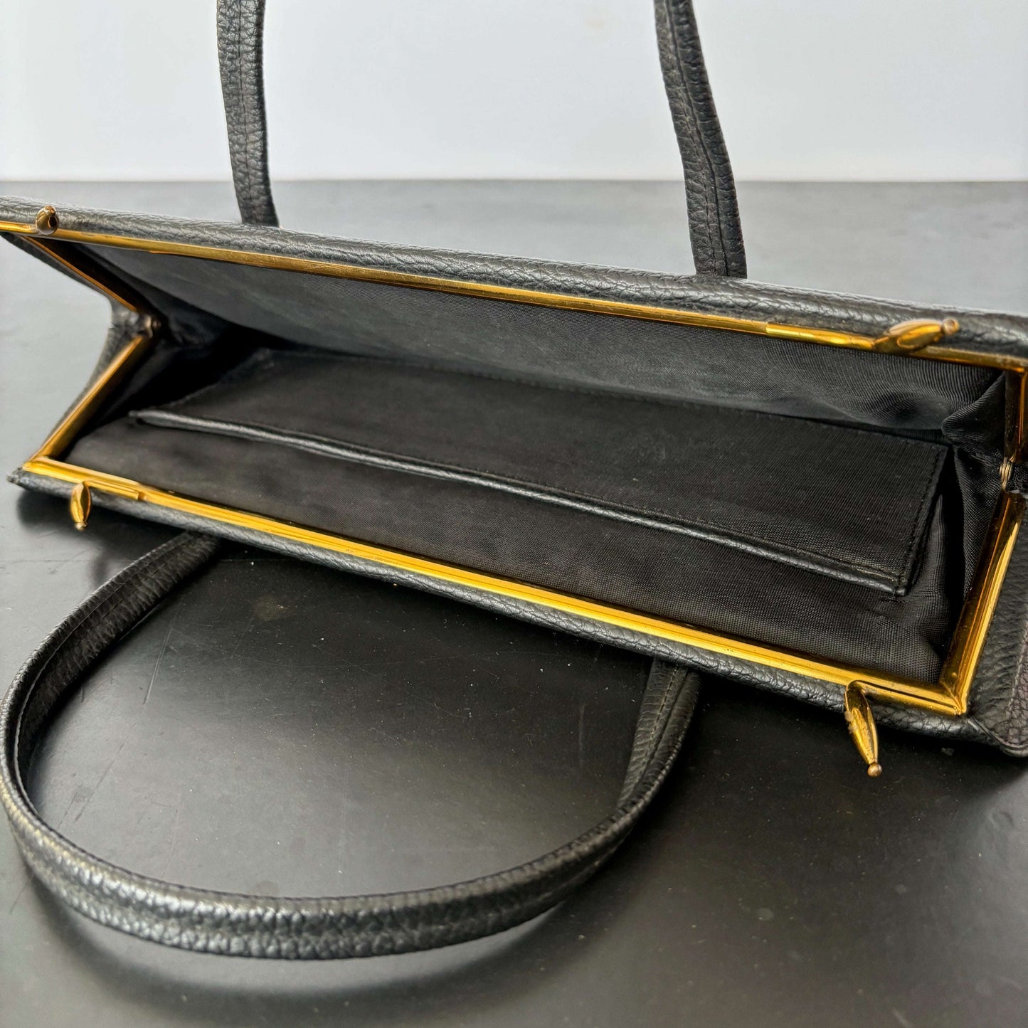 1950s Envelope Handbag Lily Scarlet