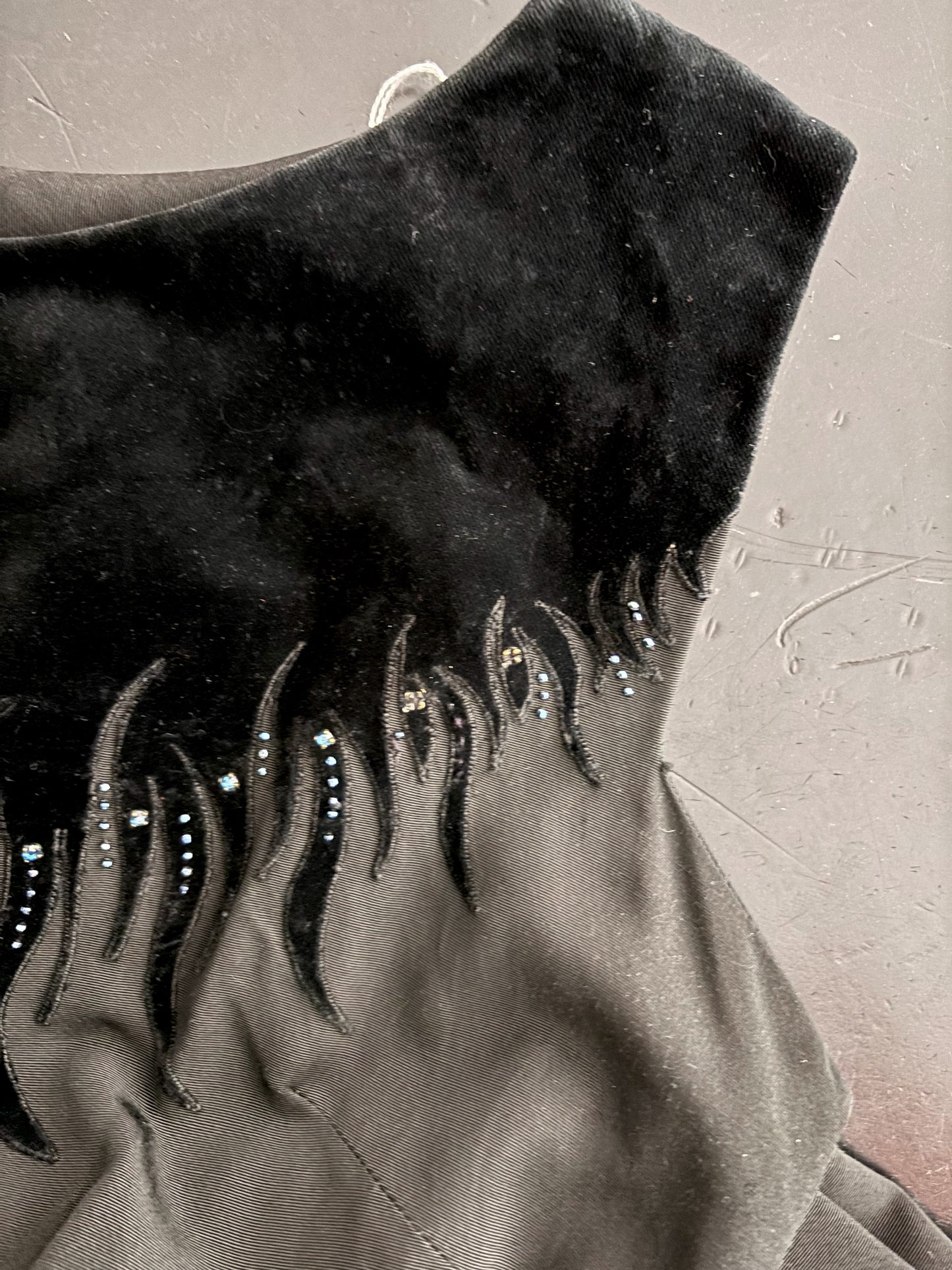 S/M | 1950s Black Taffeta And Velvet Cocktail Dress