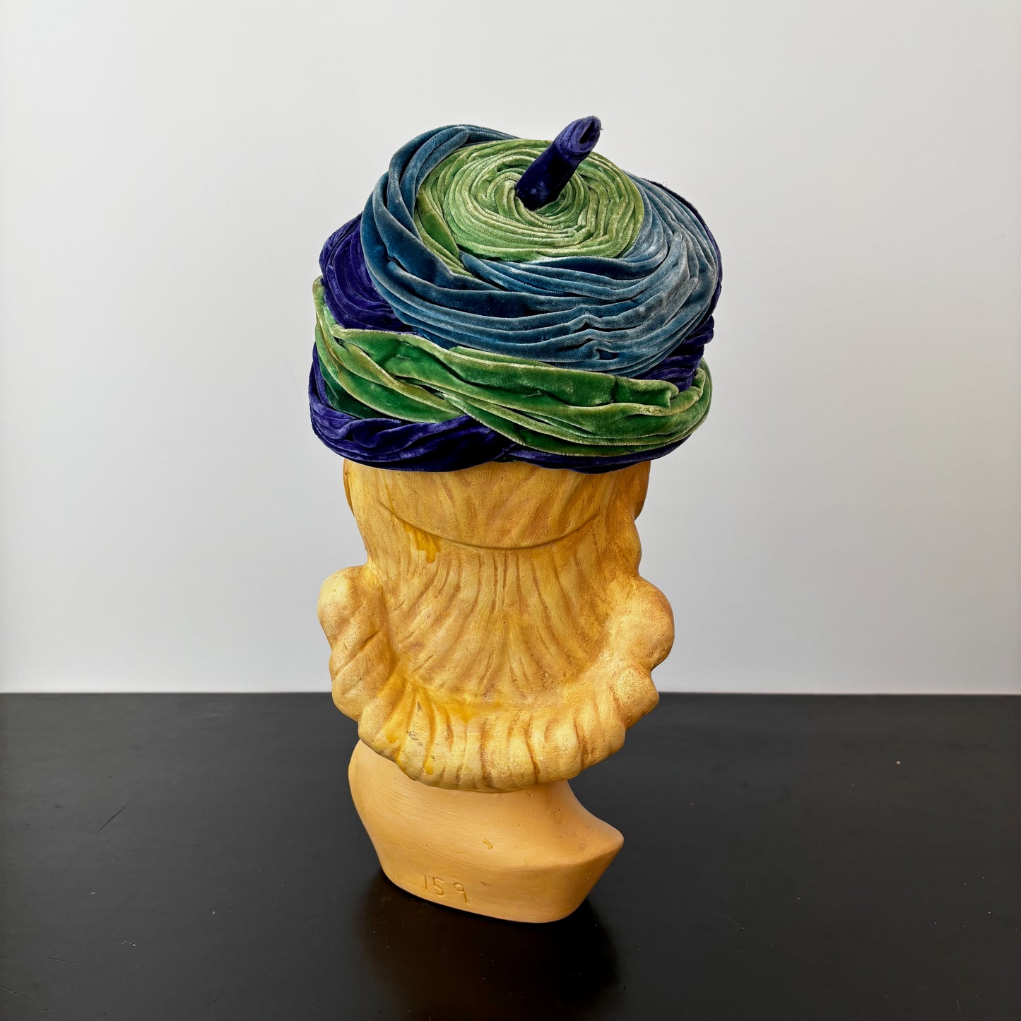 Vintage 1960s Blue and Green Velvet Turban