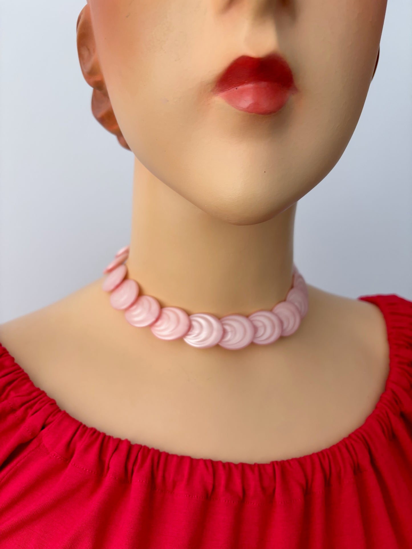 1950s Soft Pink Plastic Shell Choker
