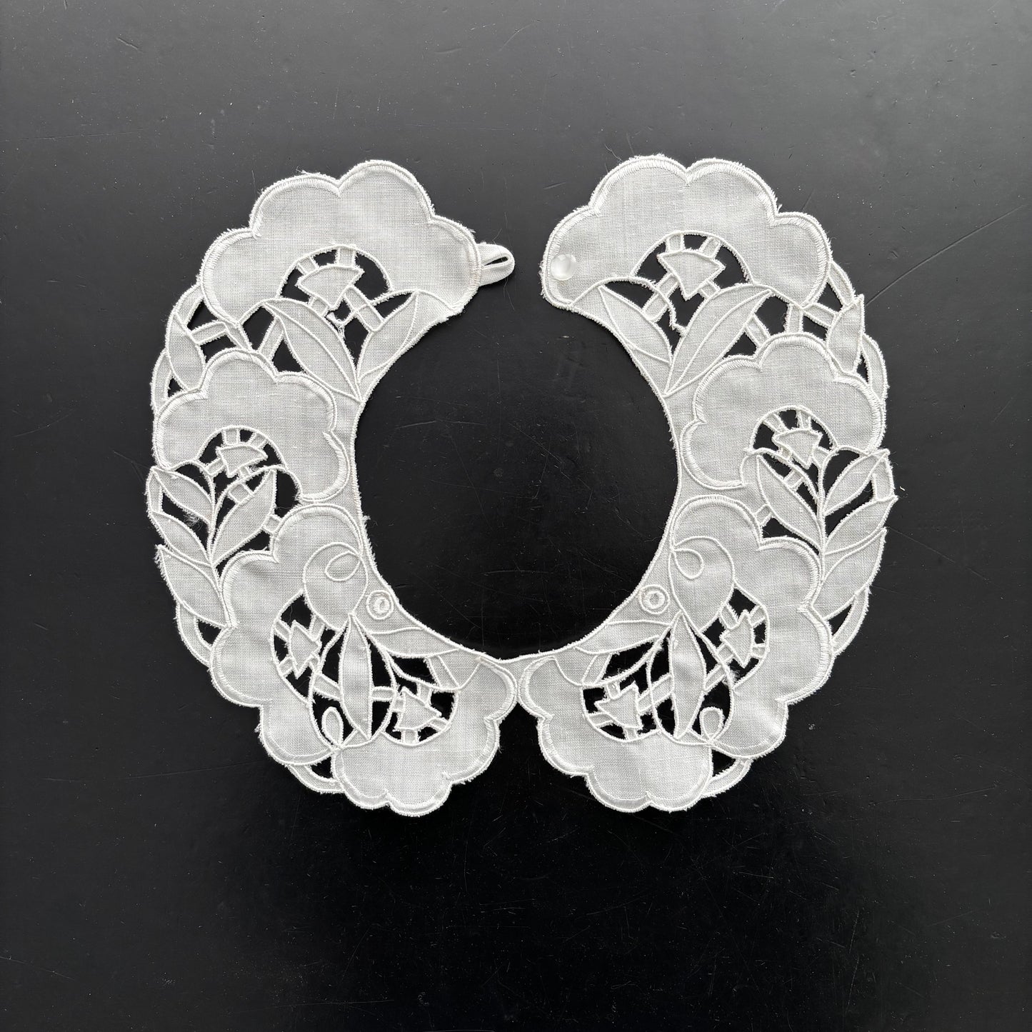 Antique 1920s Art Nouveau Detachable Openwork Collar