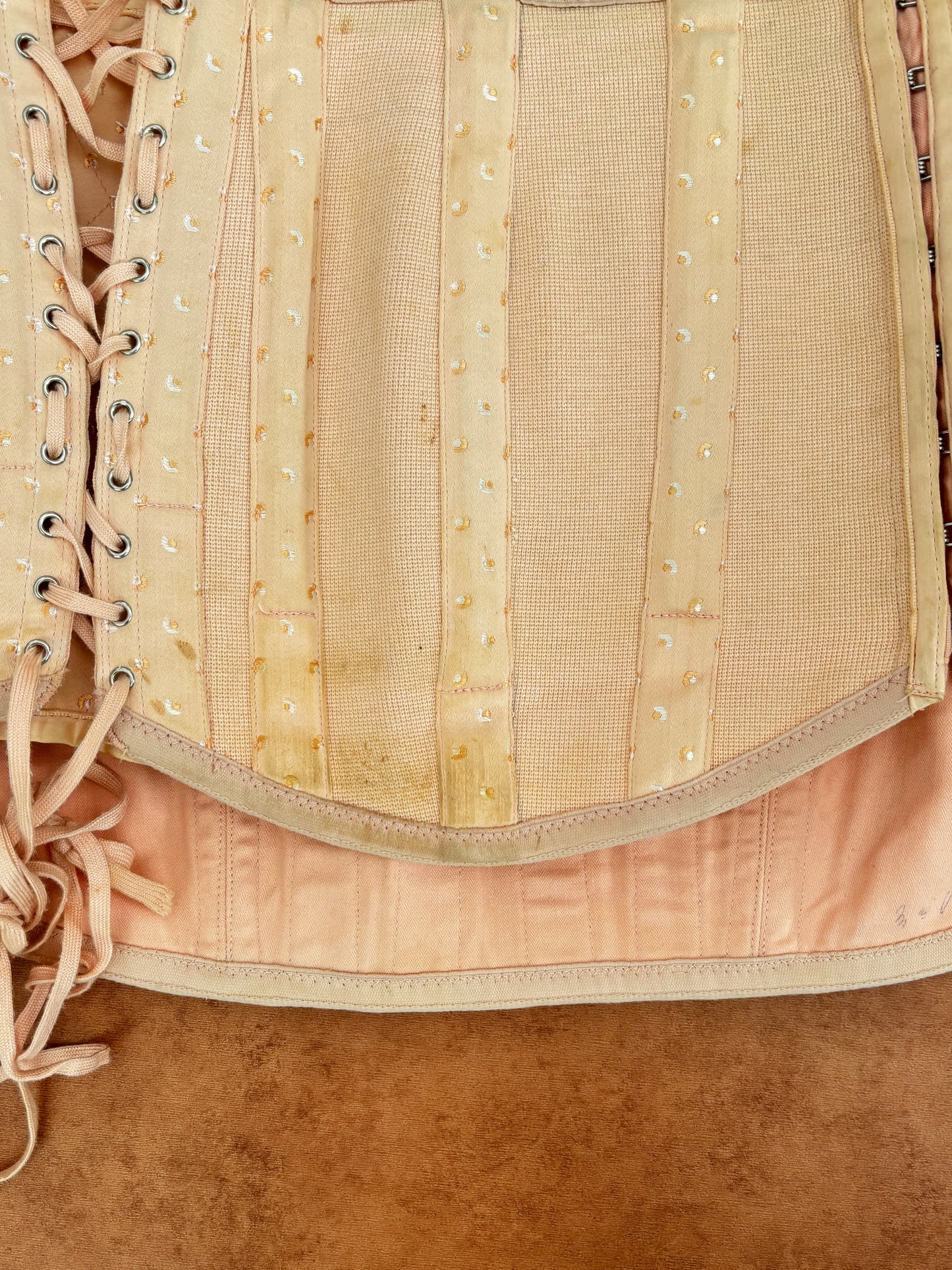 XXL | 1950s Deadstock Girdle