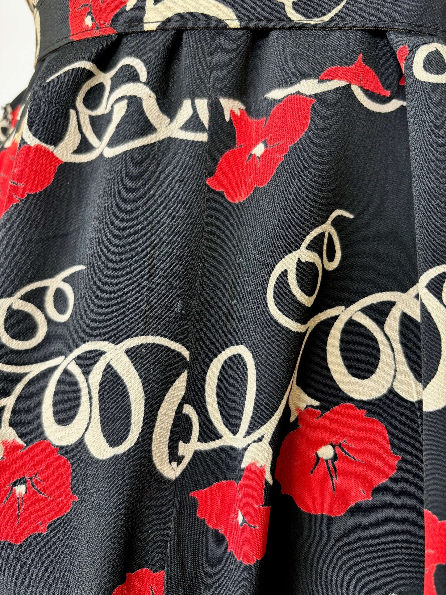 M | 1940s Midnight Blue Rayon Poppies and Swirls Dress Lily Scarlet