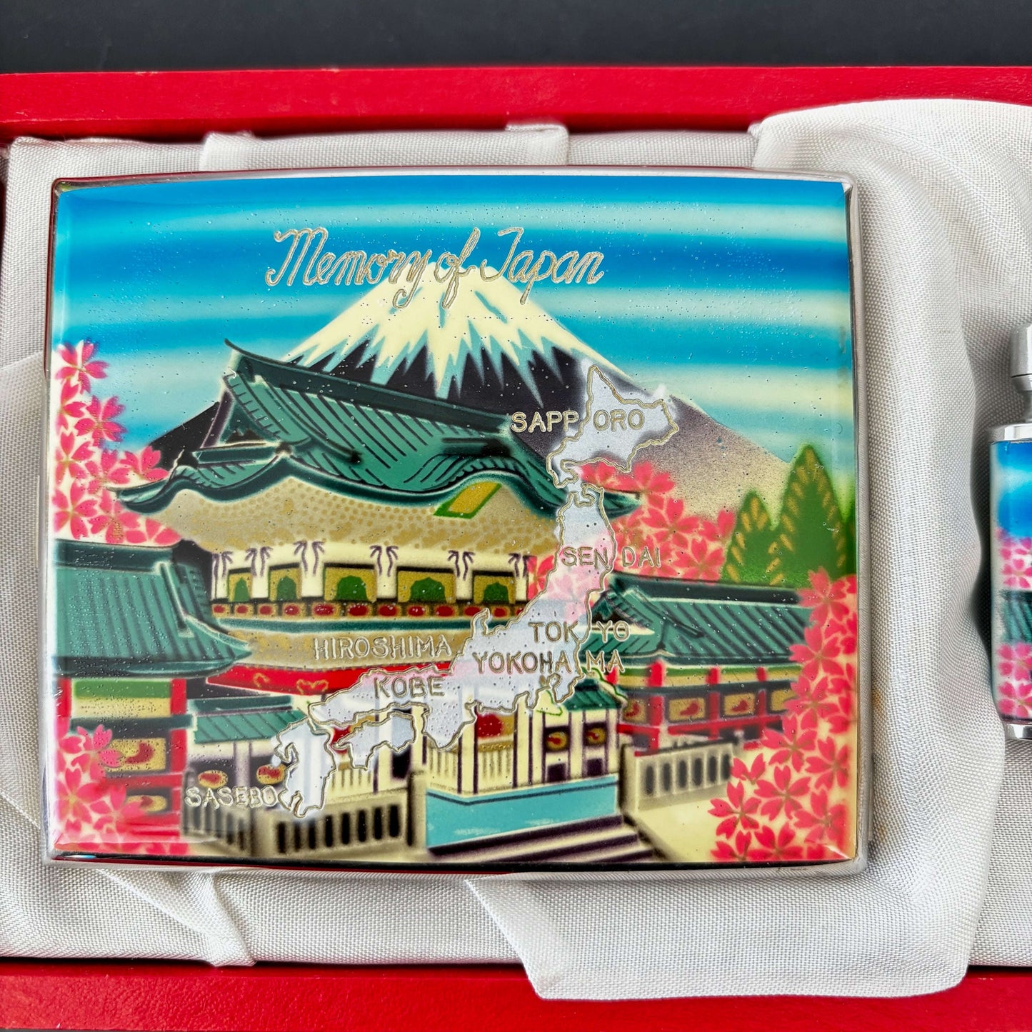 1950s Souvenir Enamel Cigarette Case and Lighter Lily Scarlet