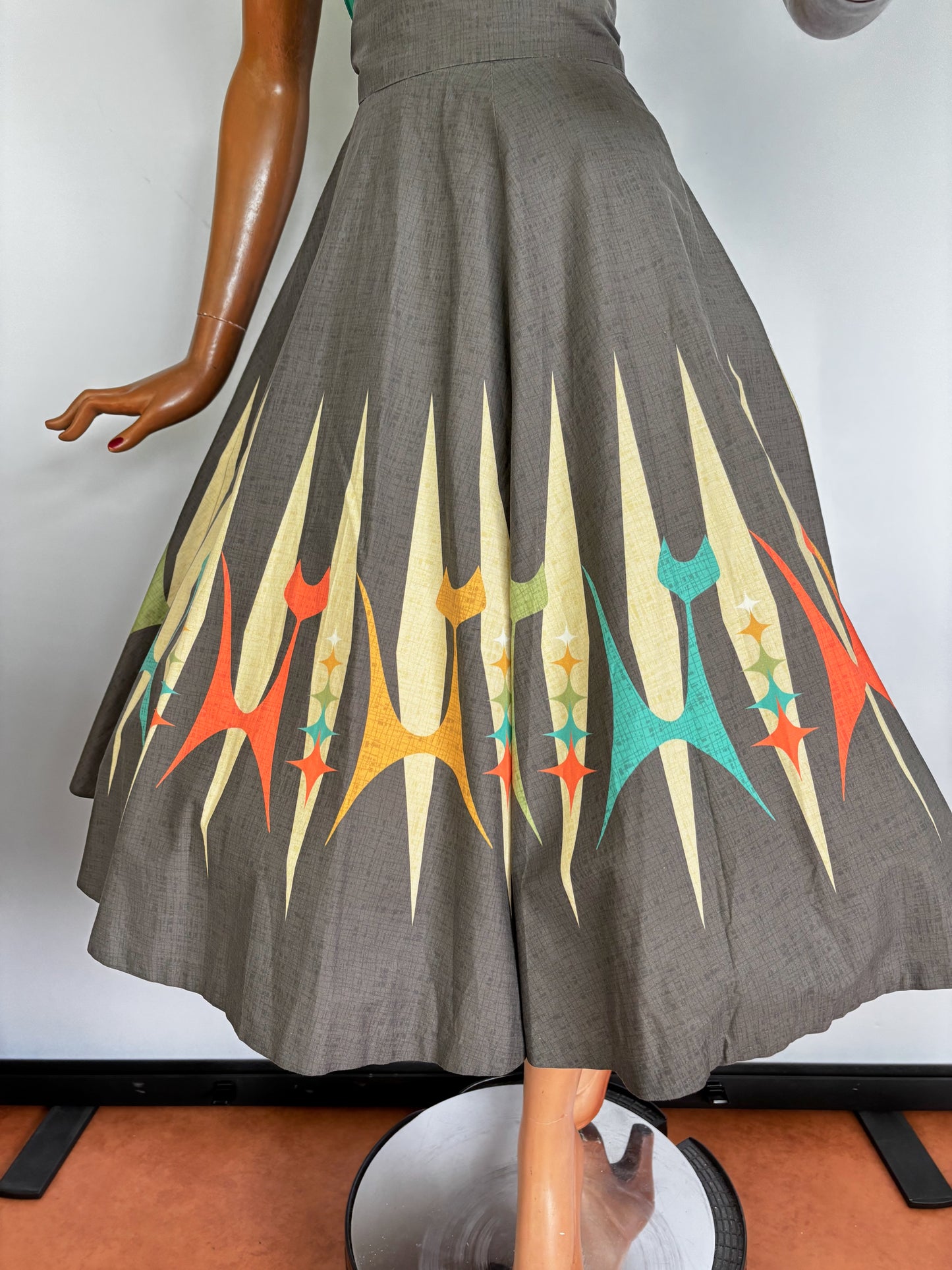 Atomic Cat Skirt – Retro 50s Full Circle Cotton Rockabilly Skirt