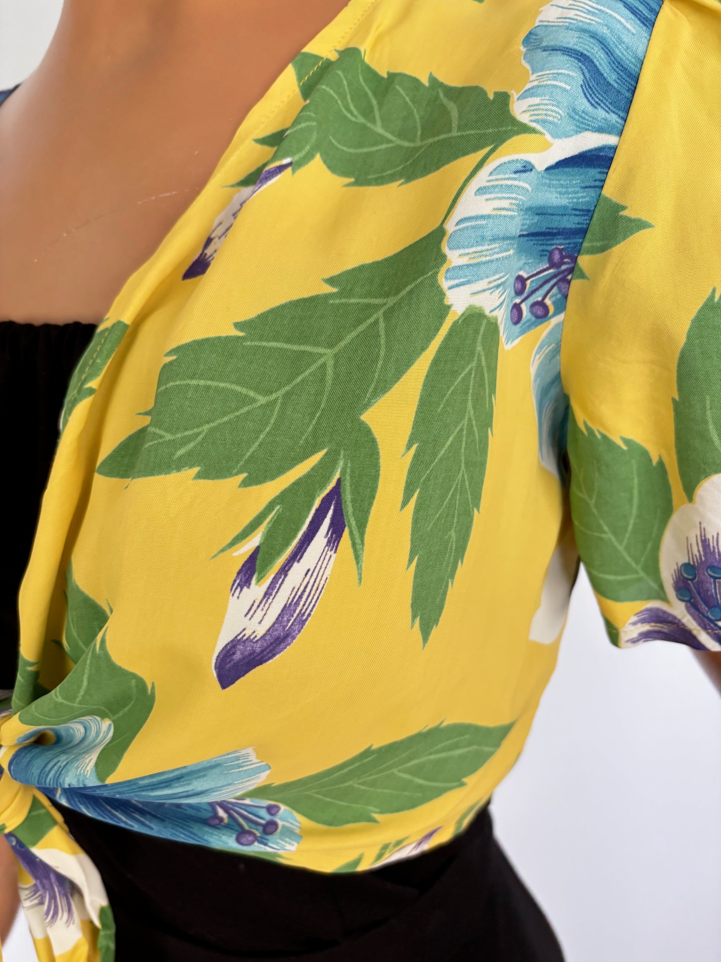 Vintage Hawaiian Tie-Front Bolero | S