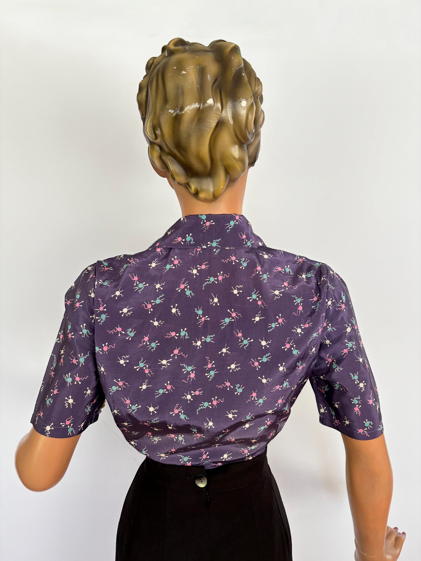 M | Repro Blouse Vintage Yarn & Knitting Needle Print Novelty Silk