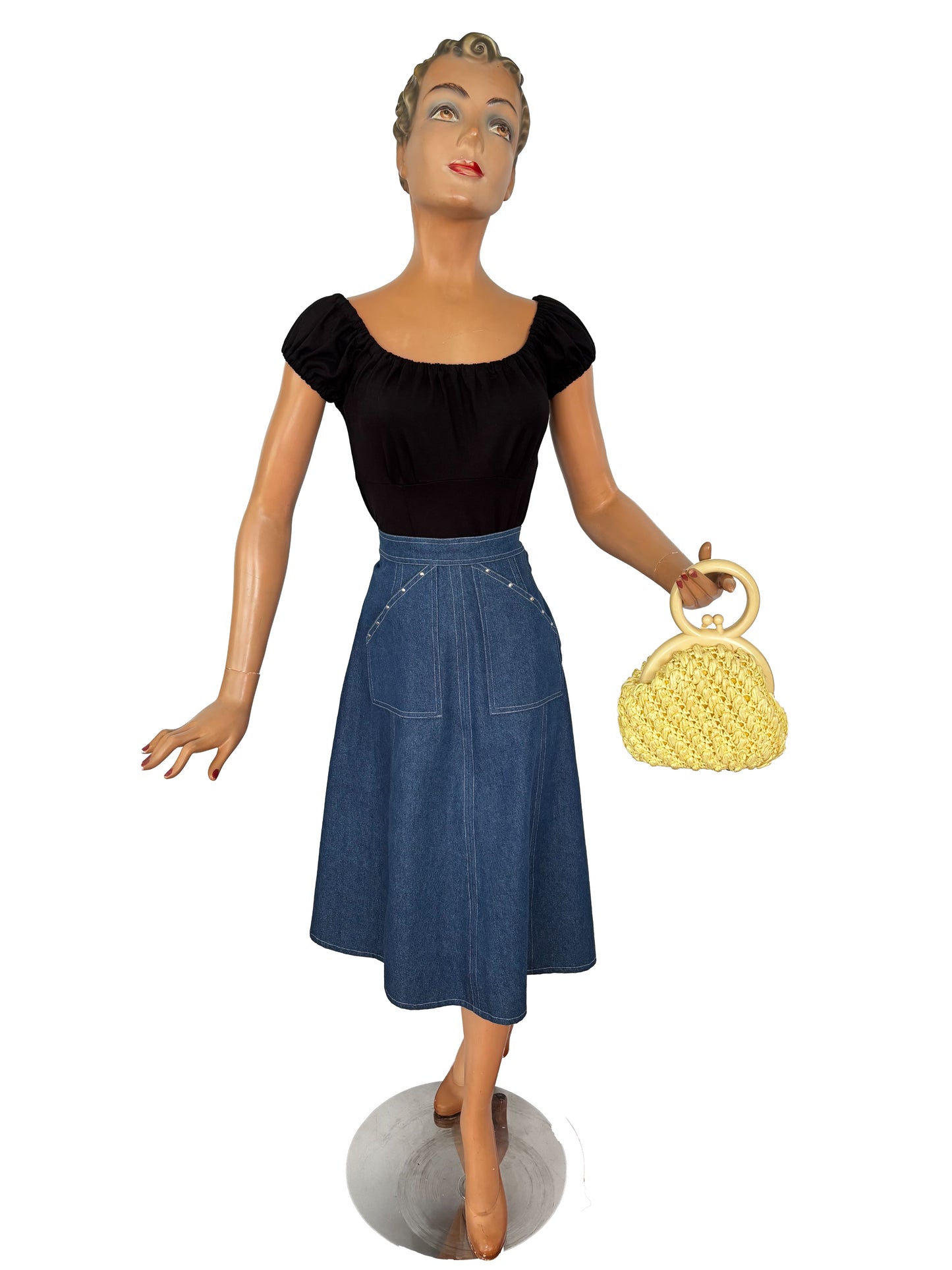 1950s Vanilla Yellow Raffia Handbag with Round Plastic Handle