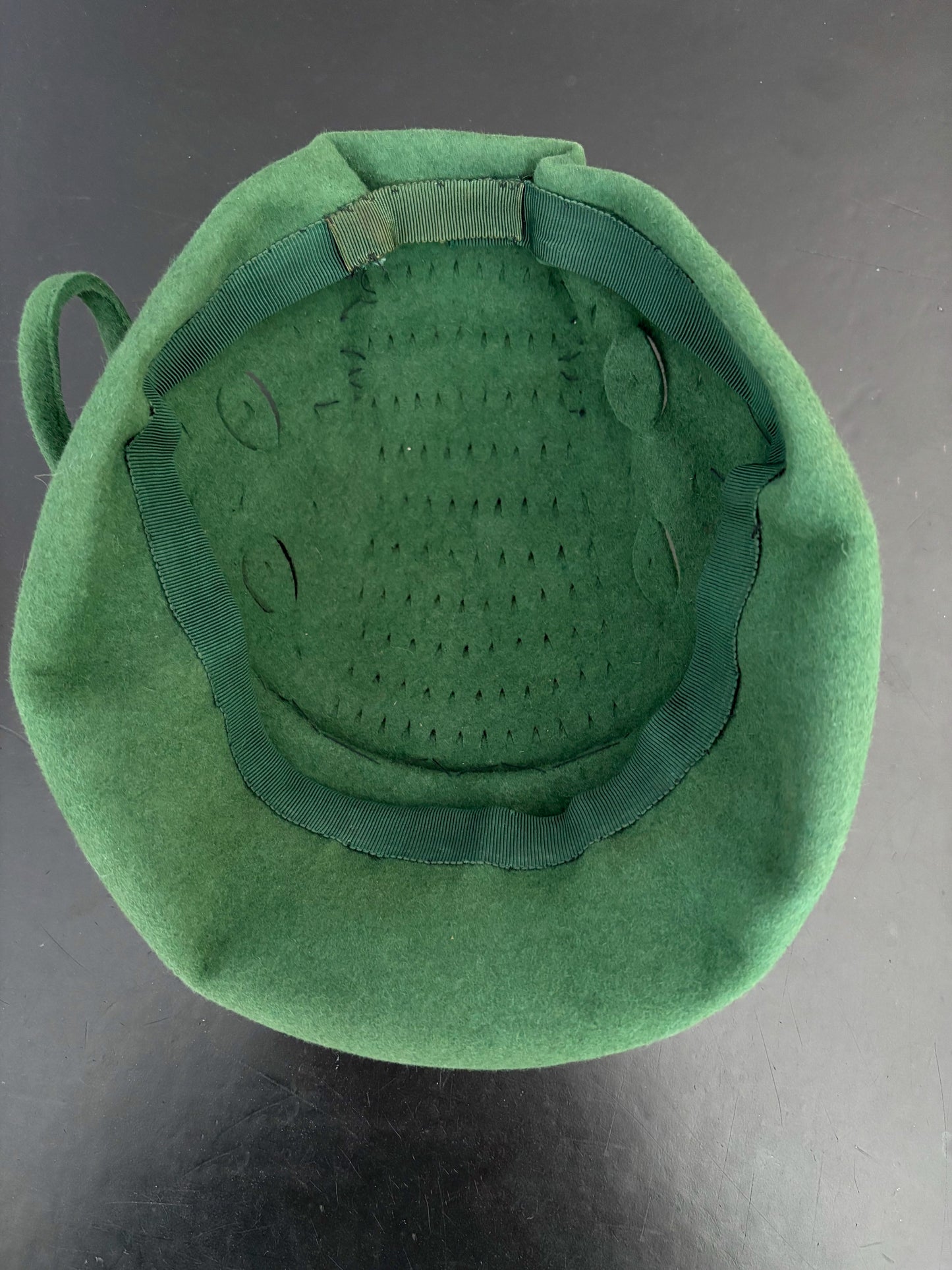 1950s Green Felt Cocktail Hat With Cutwork Leaf Detail