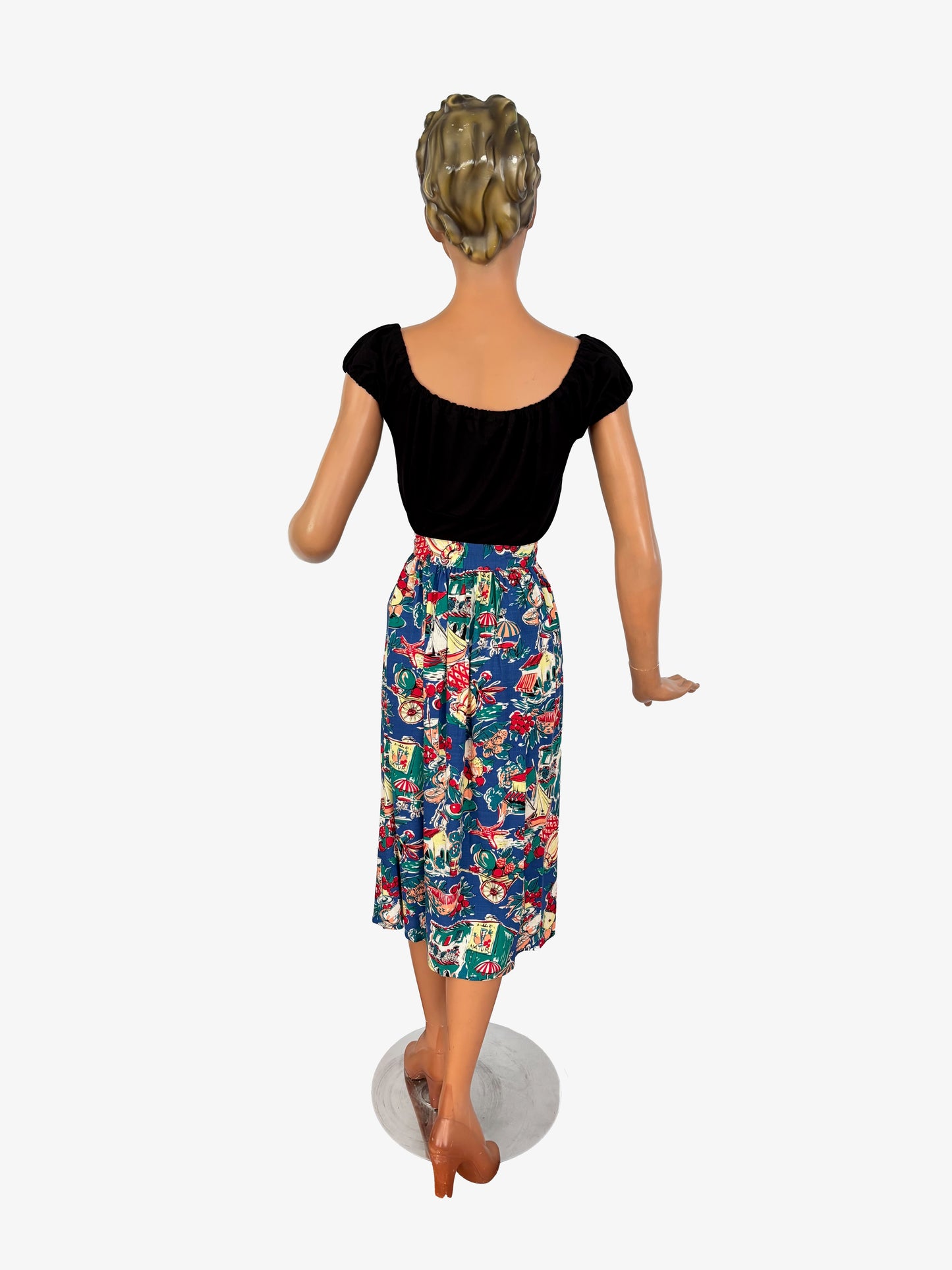 1940s/50s Style Viscose Skirt with Summer Novelty Print | Small