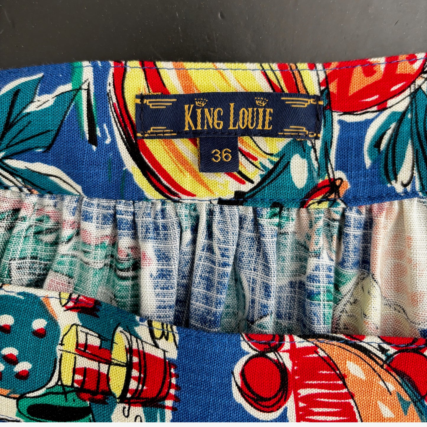 1940s/50s Style Viscose Skirt with Summer Novelty Print | Small