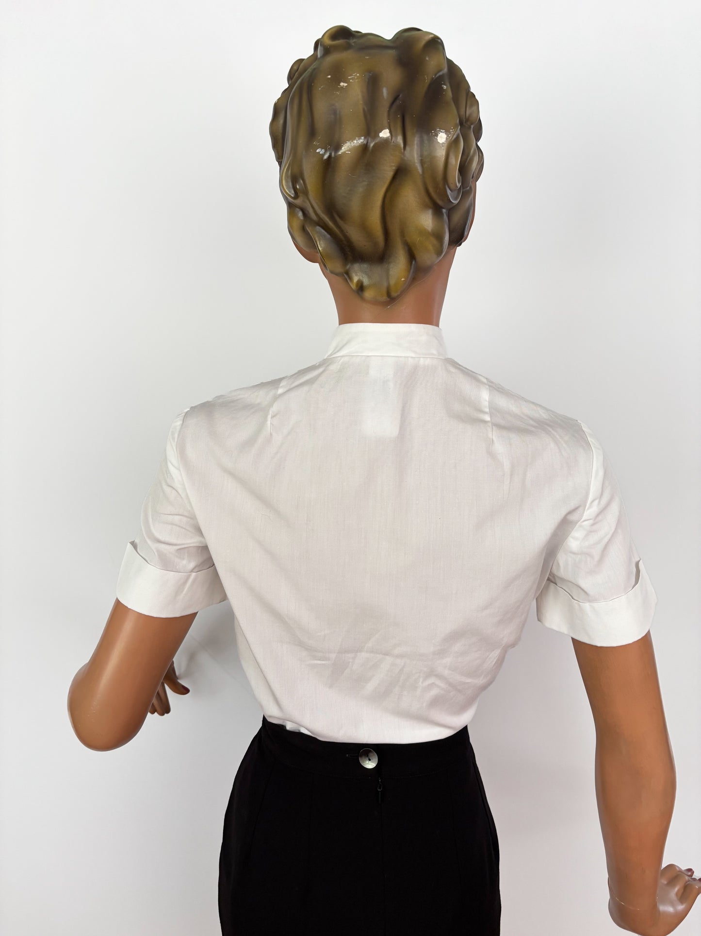 1950s Mandarin Collar Embroidered Cotton Blouse | S