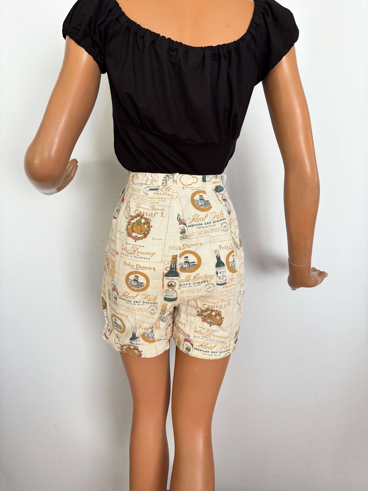 XS | 1950s Style High-Waisted Shorts in Vintage Pedro Domecq Sherry Print Linen Lily Scarlet