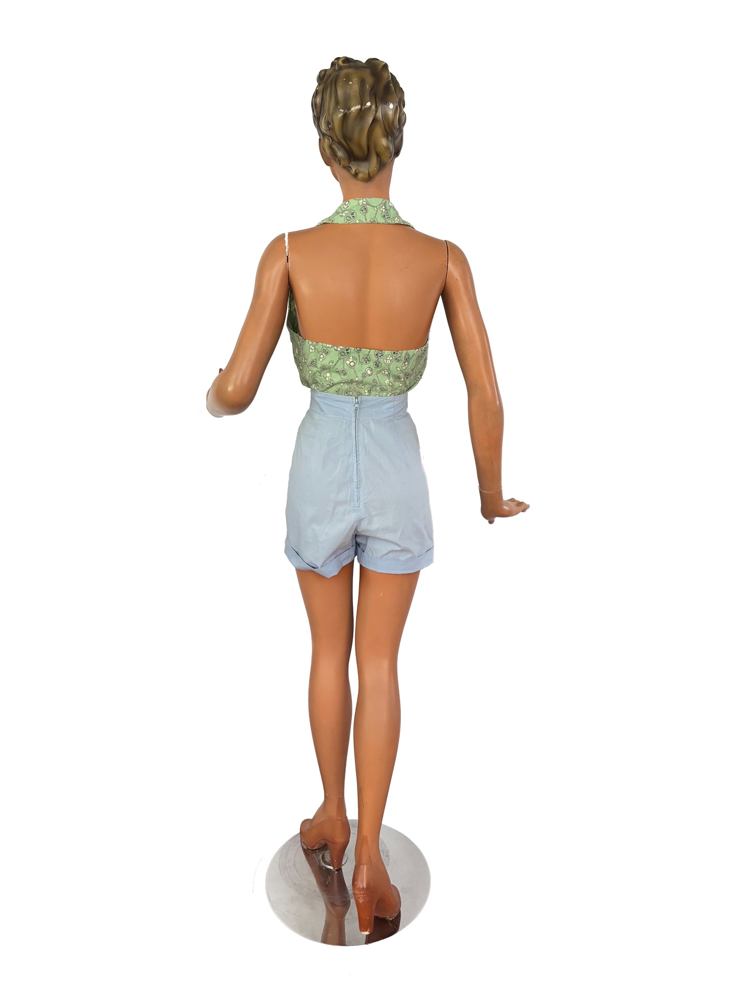 XS | 50s Style Light Green Halter Top with Mandoline Novelty Print