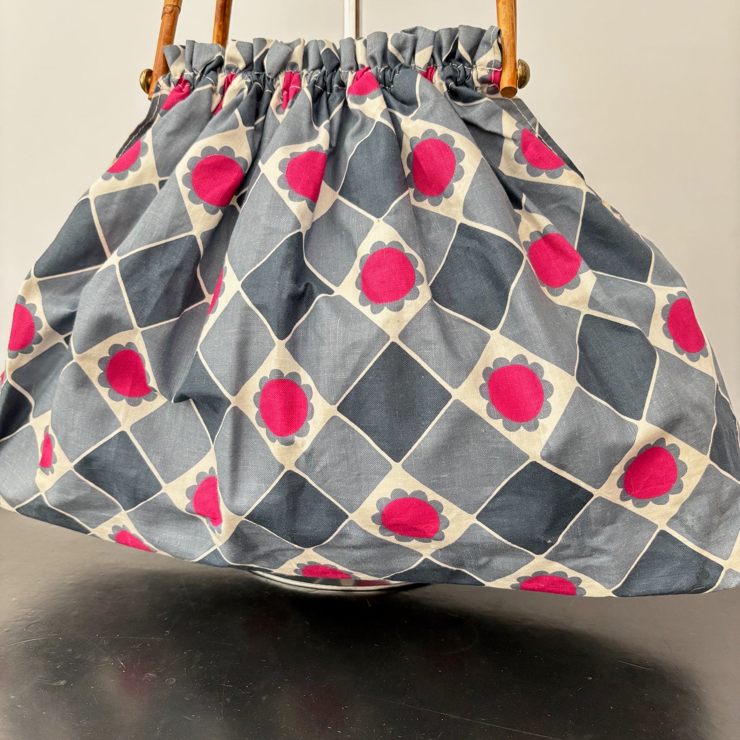 1960s Beach / Handbag With Bamboo Handles