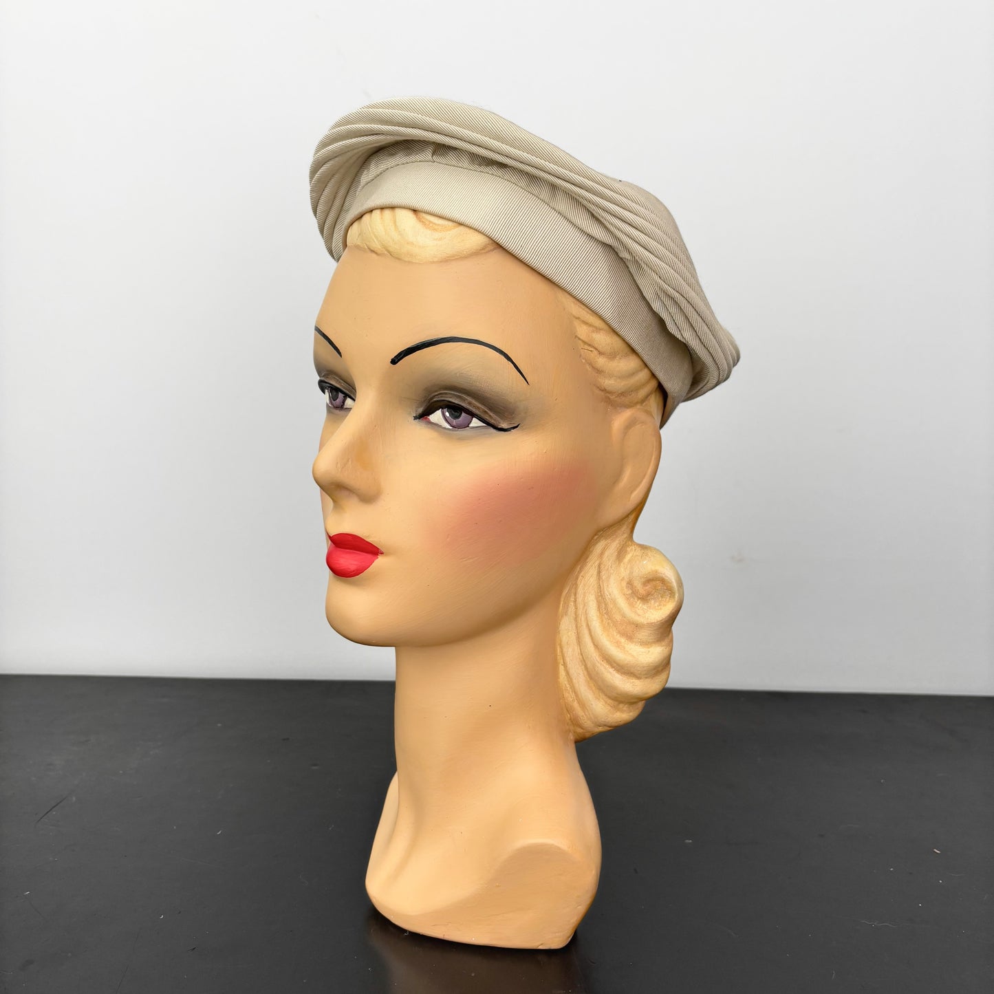 1950s Cream Grosgrain Layered Beret