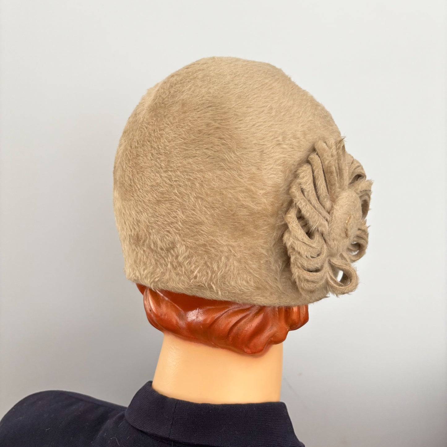 1970s Does 1920s Fur Felt Cloche Hat