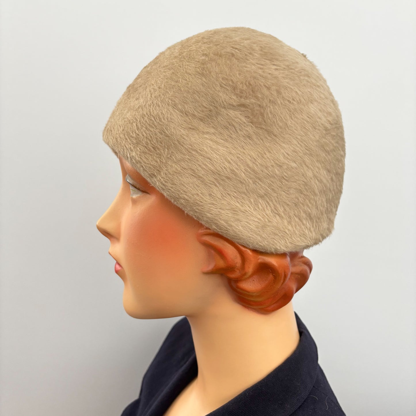 1970s Does 1920s Fur Felt Cloche Hat