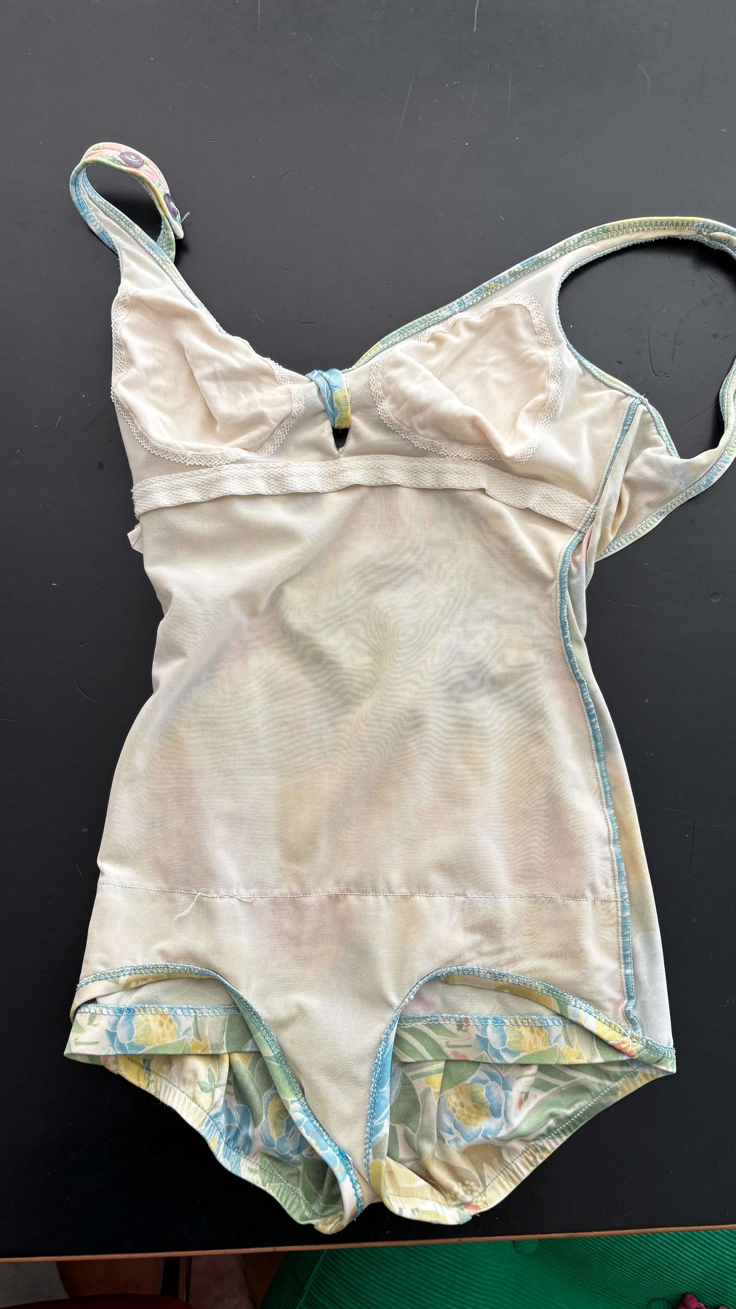 S/M | 1960s Catalina Floral Skirted Swimsuit Lily Scarlet