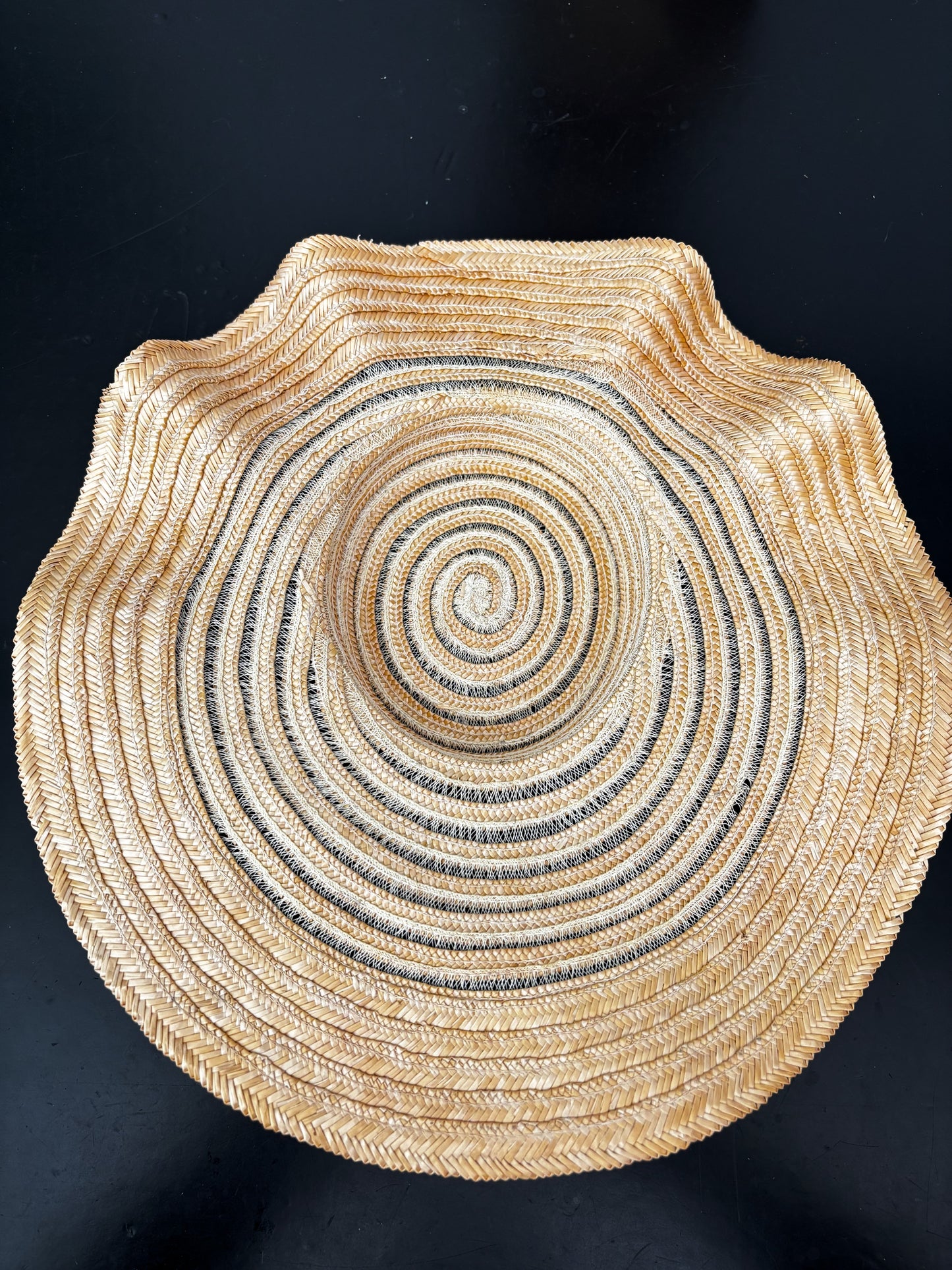 1930s Woven Straw Sun Hat With Shaped Brim