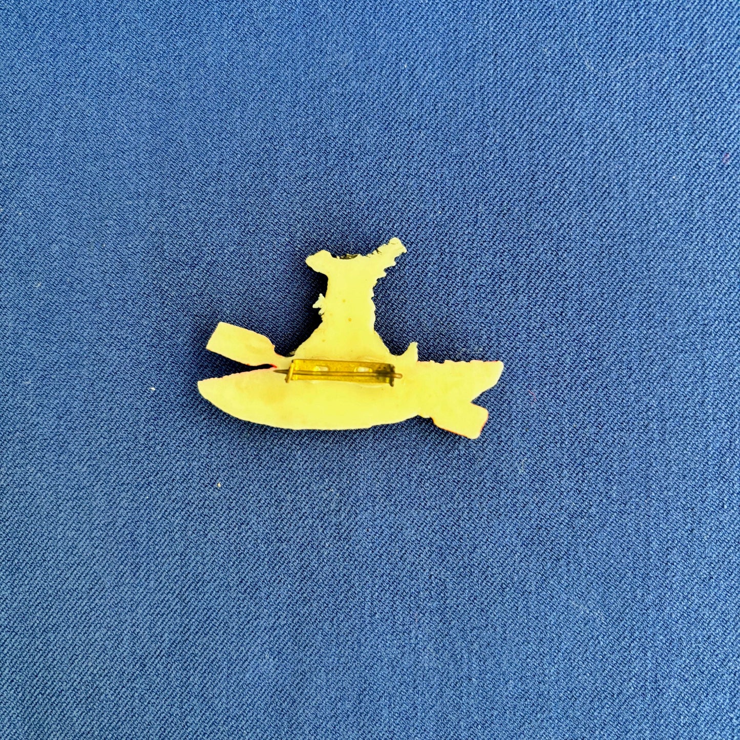 Vintage Kettwig Celluloid Tourist Souvenir Brooch Lily Scarlet