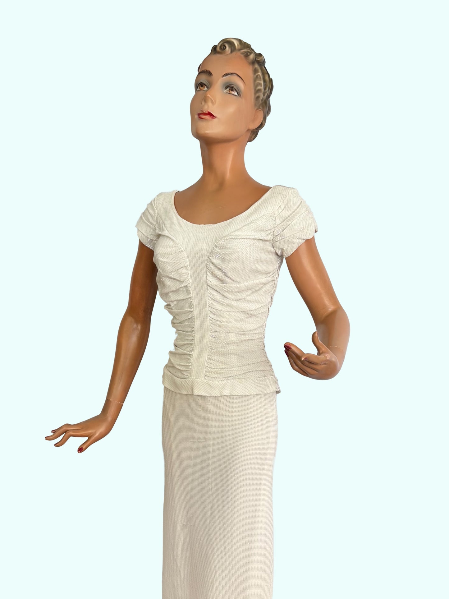 1950s Winnie Marsh Off-White Wiggle Dress With Silver Lurex | XS