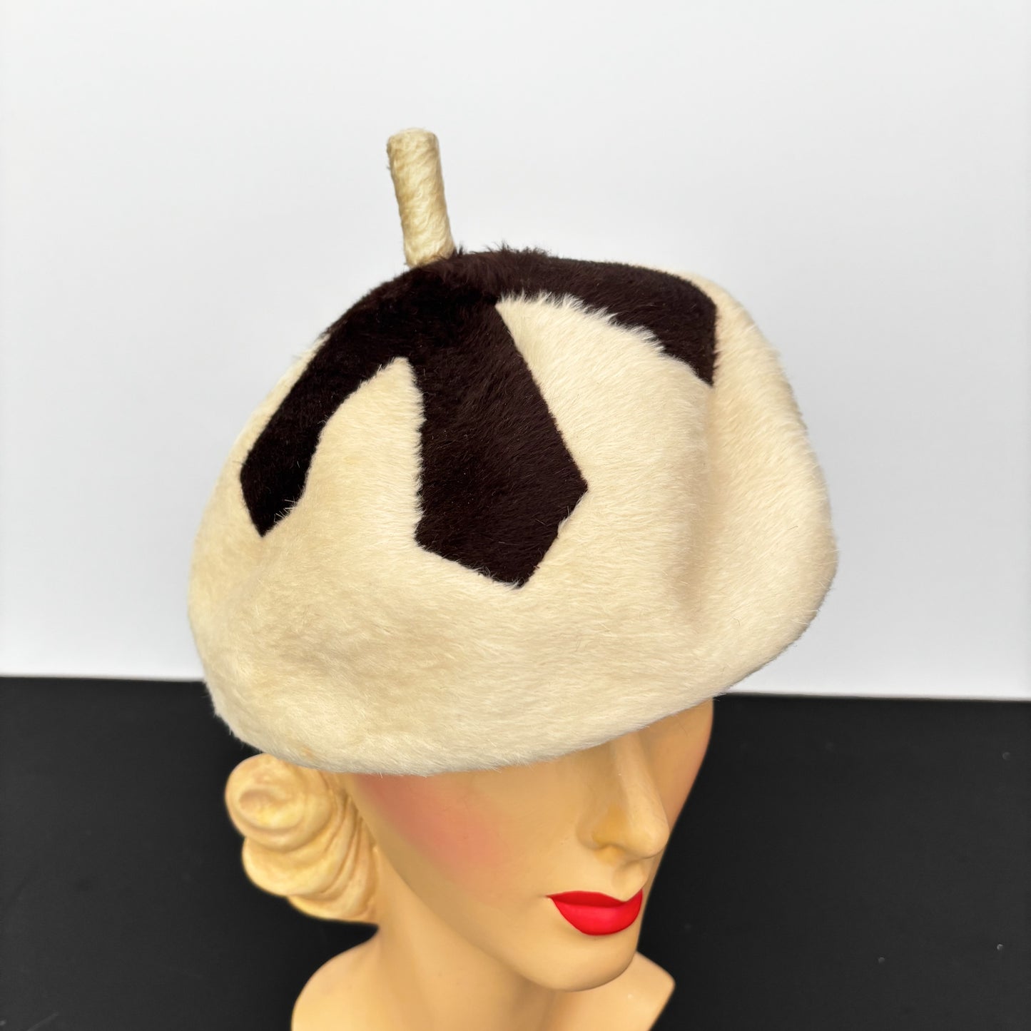 1960s Schiaparelli Starburst Mod Beret