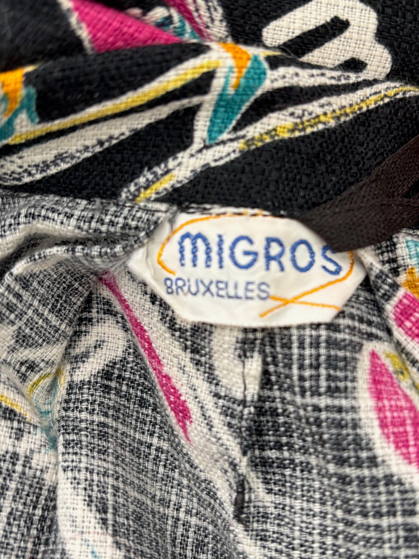 S/M | 1950s Calypso Novelty Barkcloth Skirt