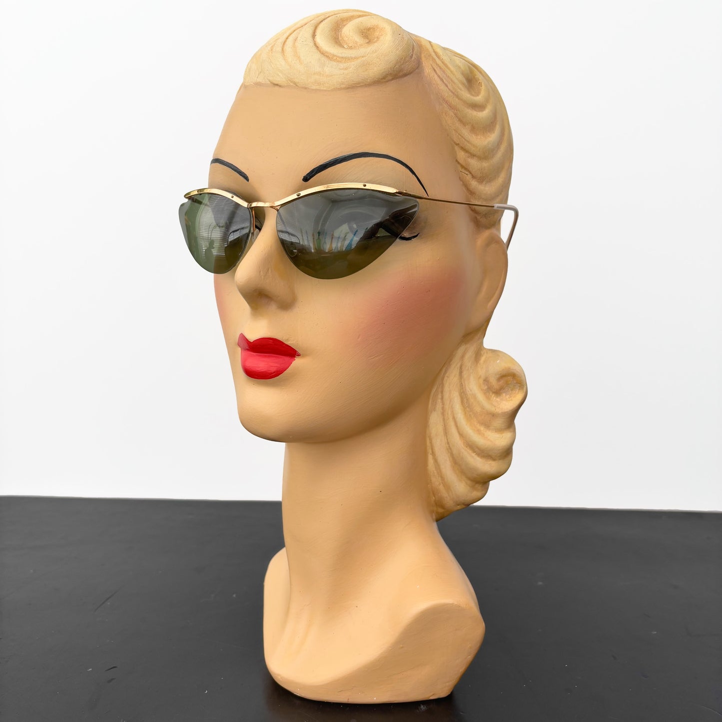 1950s Samco Gold Metal Wide Cat Eye Sunglasses