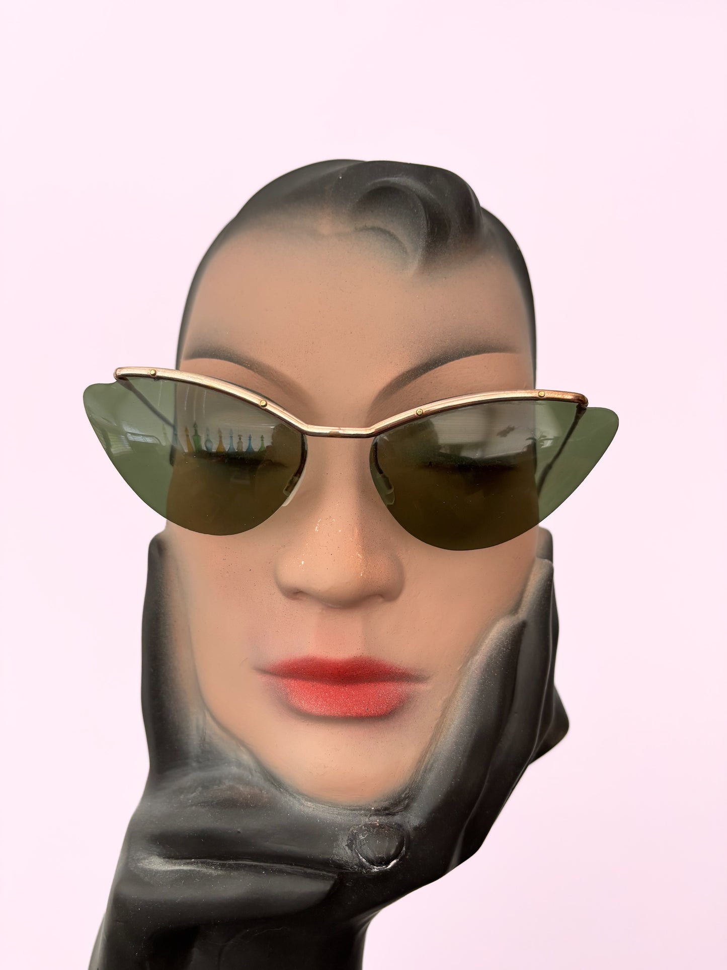 1950s Samco Gold Metal Wide Cat Eye Sunglasses