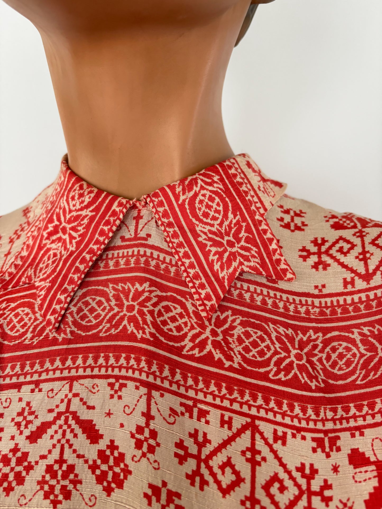 1930s Malbe Silk Blouse with Double Pointed Collar | S