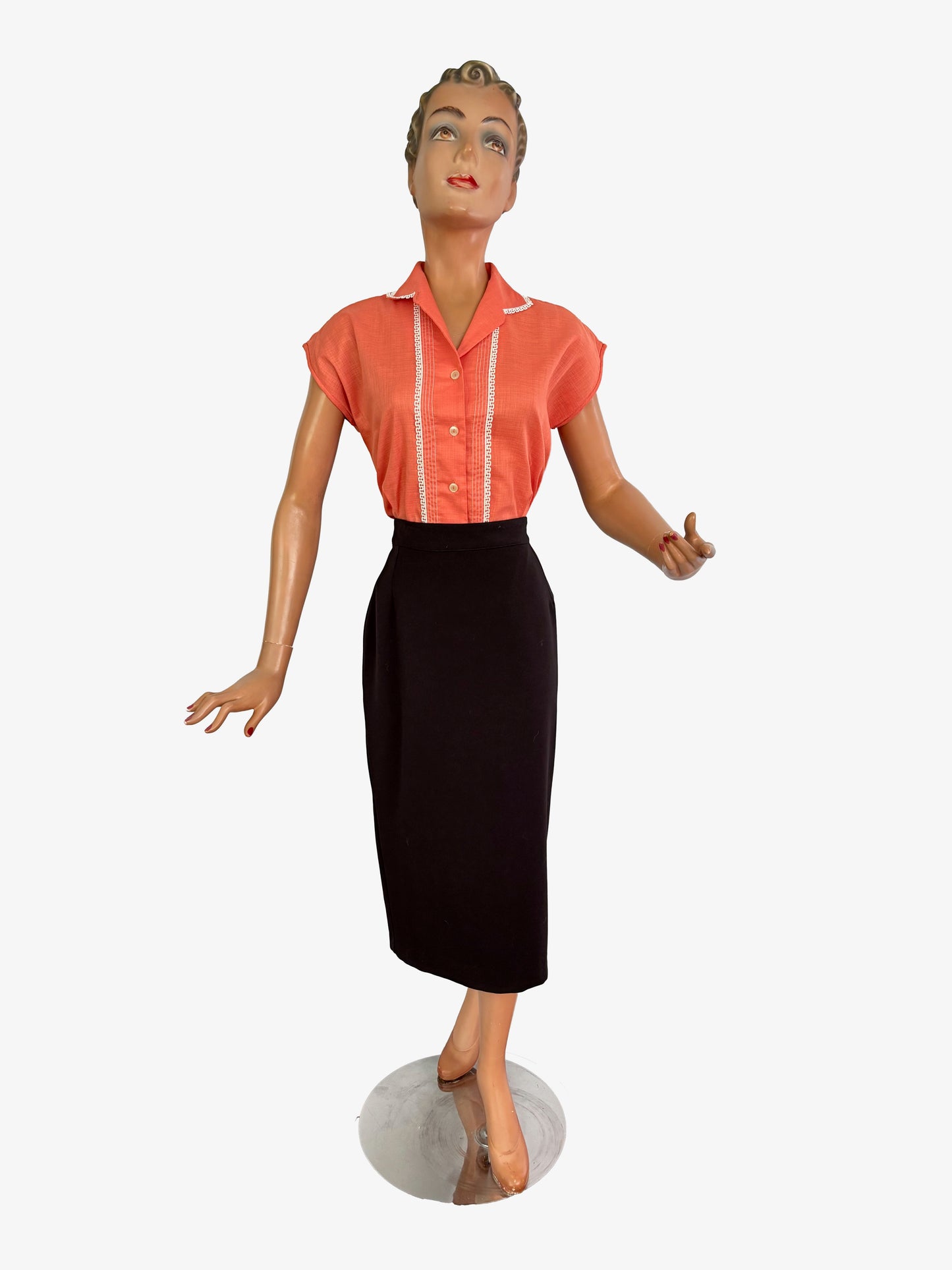 1950s New Old Stock Salmon Pink Sleeveless Linen Cotton Blouse With Lace Trim | L