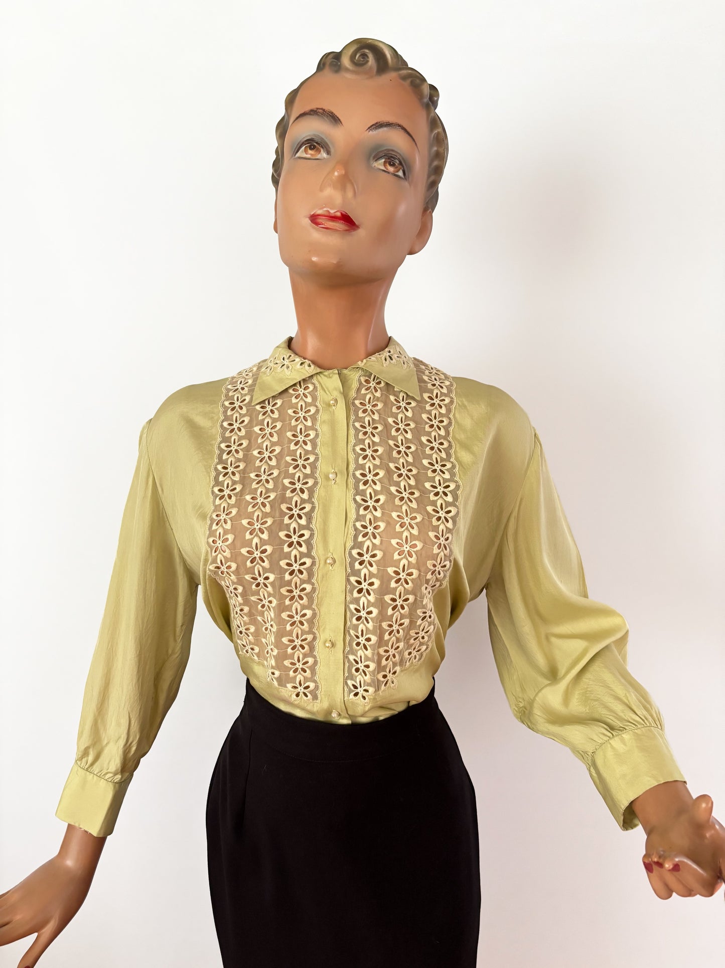 1940s 1950s Embroidered Silk Mesh Panel Blouse | XL/XXL