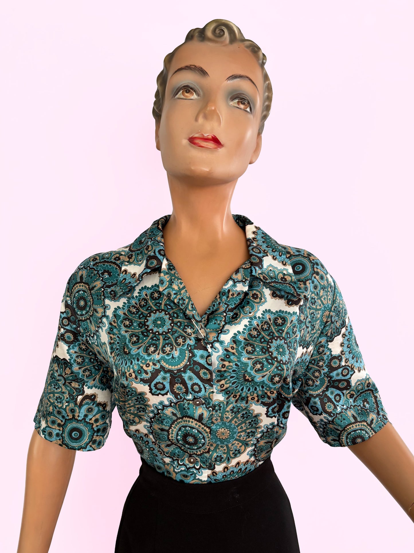 1960s Psychedelic Print Viscose Blouse | 4XL