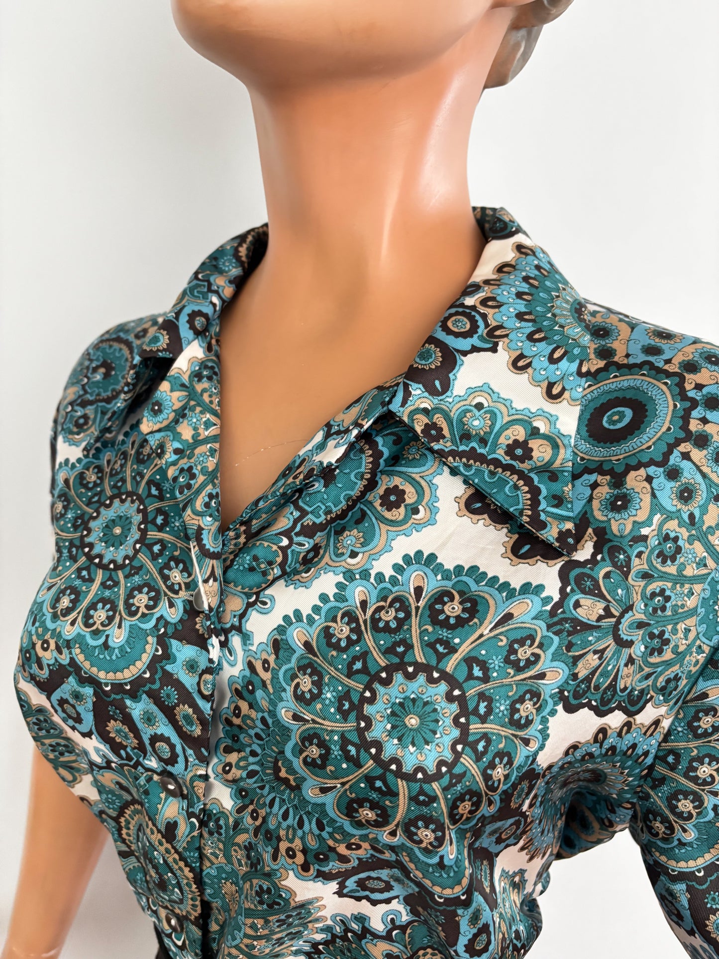 1960s Psychedelic Print Viscose Blouse | 4XL