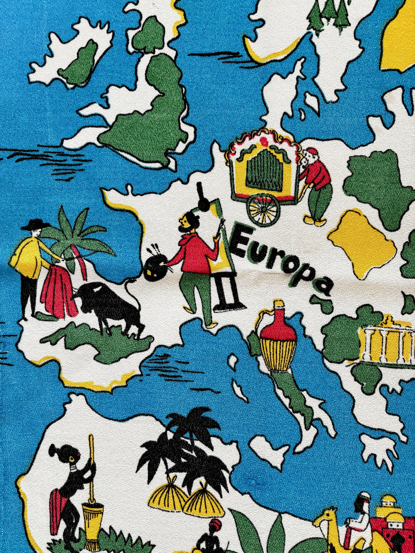 Vintage 1950s 1960s World Map Novelty Print Fabric 75x135 cm / 29.5x53"