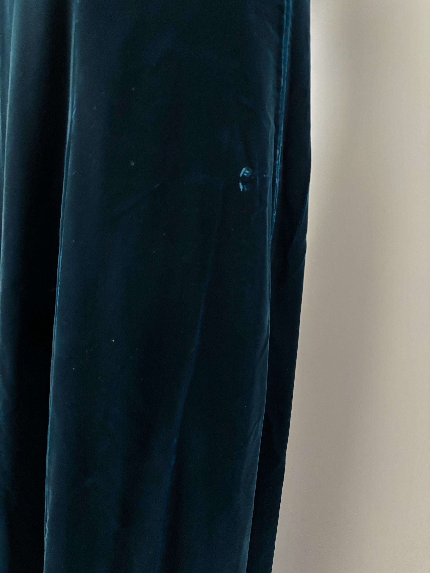 L/XL | 1940s Petrol Velvet Ankle Length Evening Dress Lily Scarlet