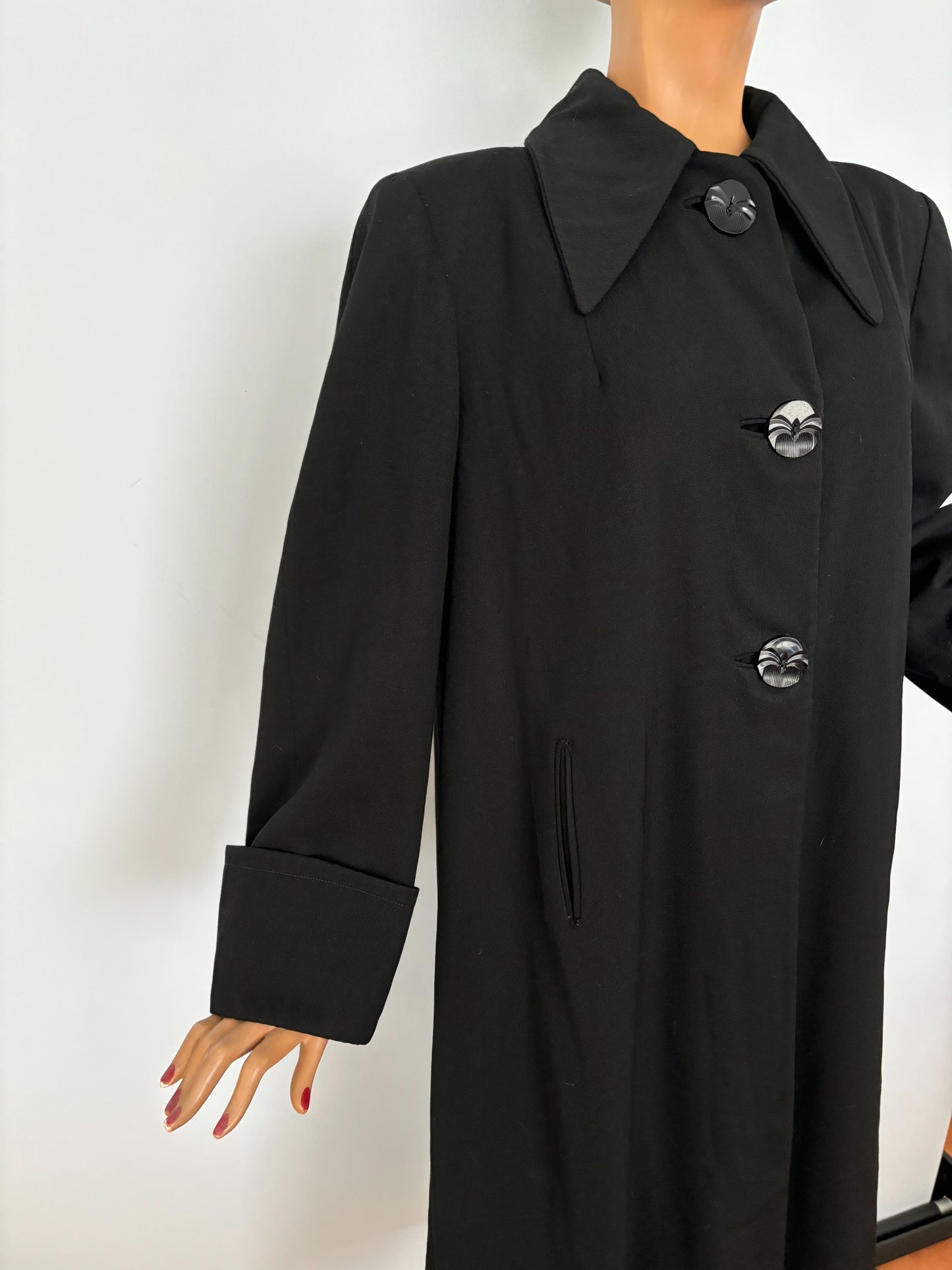 XL/XXL | 1940s Black Wool Gabardine Coat