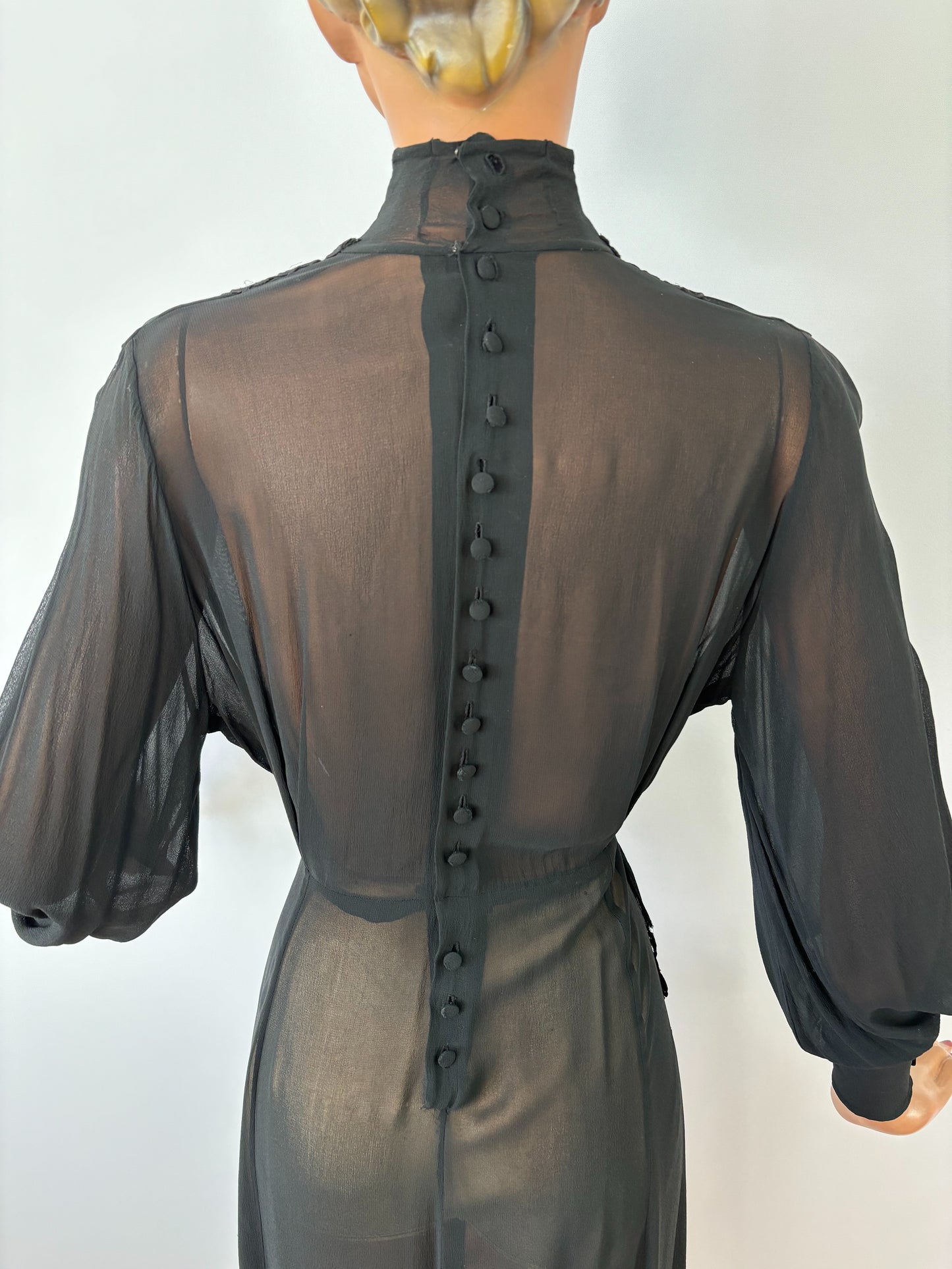 S | 1930s Sheer Crepe Chiffon and Lace Dress