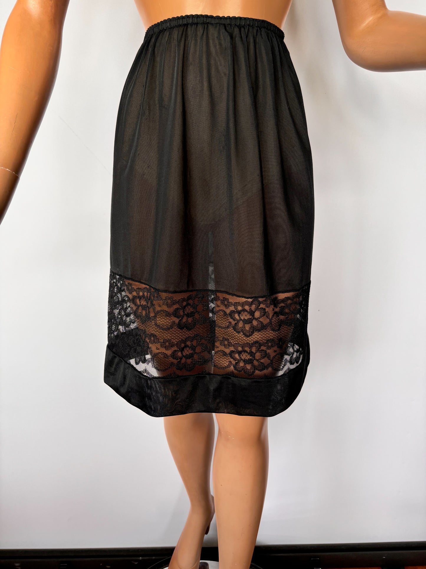 XS/M | Vintage 1950s Black Underskirt