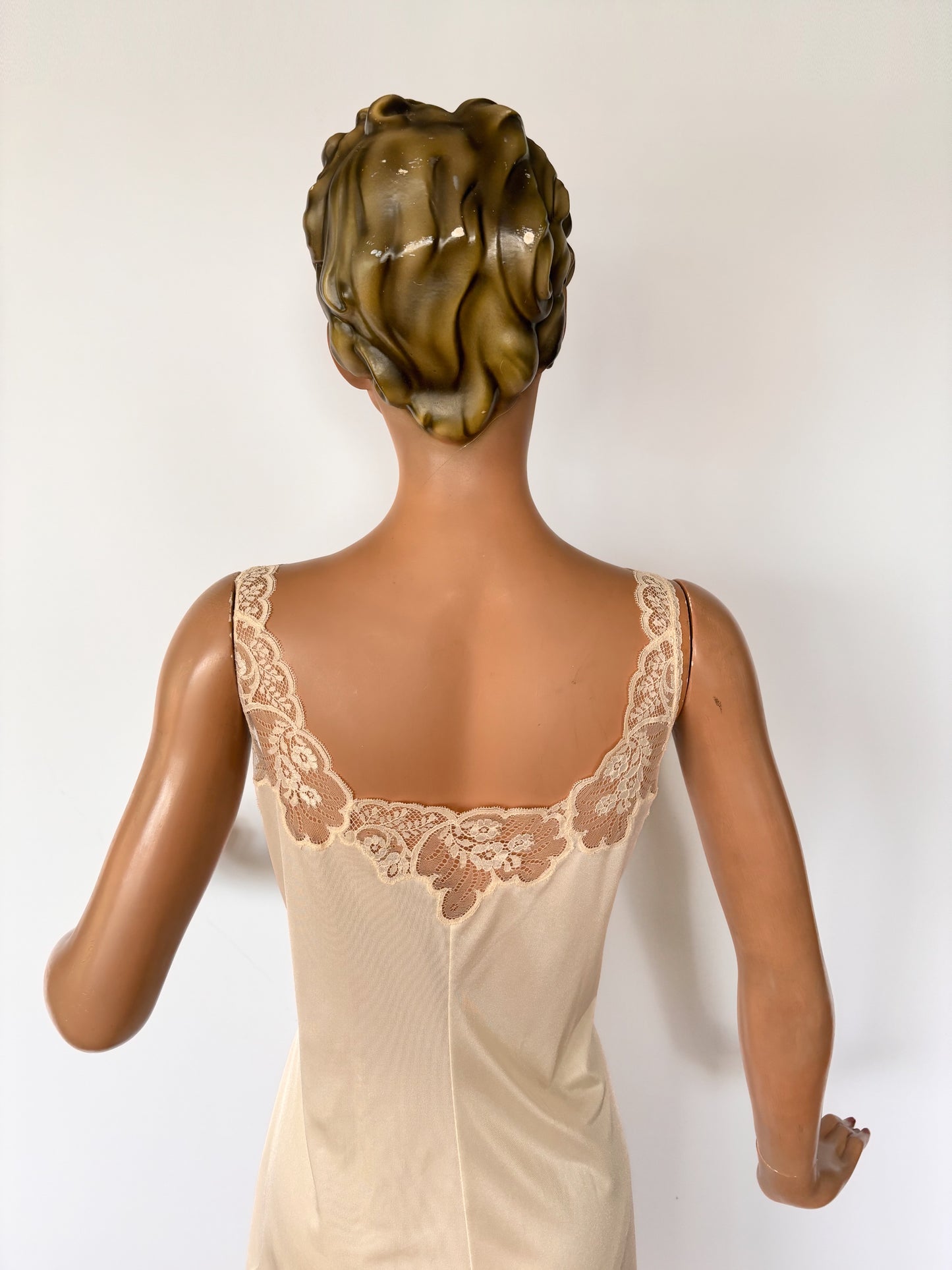 M/L | Vintage 1950s/60s Lace Cup Slip Dress