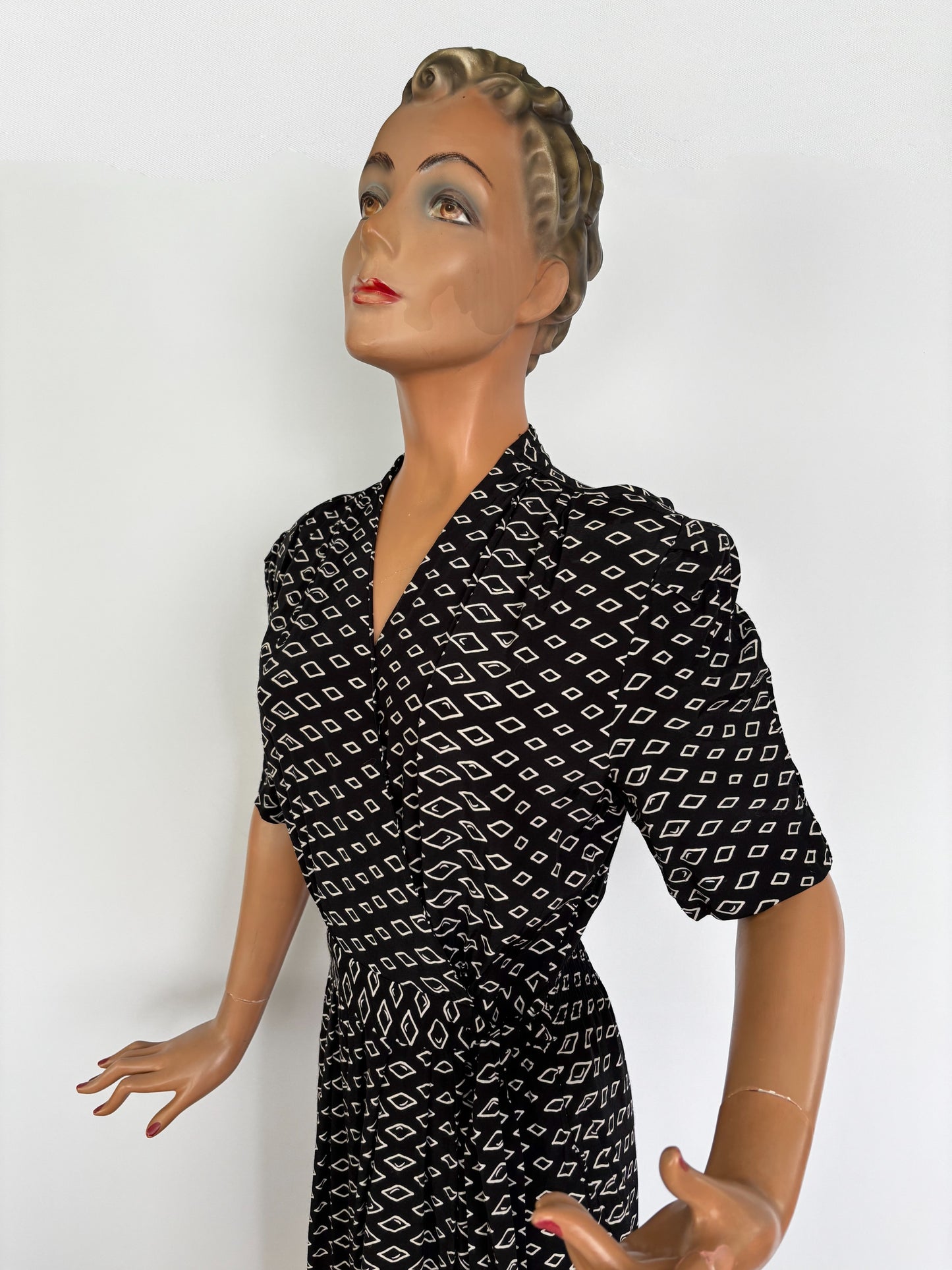 L | 1940s Style Black and White Wrap Dress With Diamond Print
