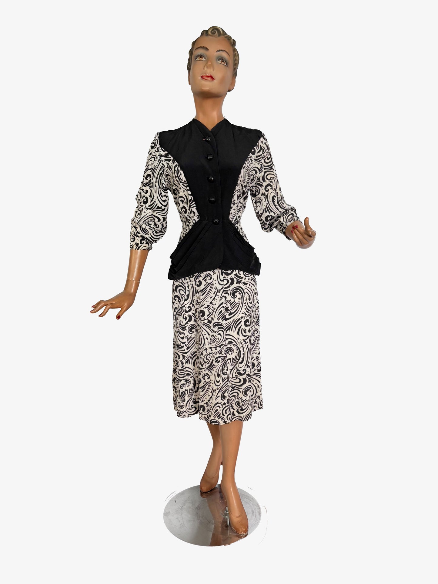 S | 1940s Black and White Paisley Print Two-Piece Suit