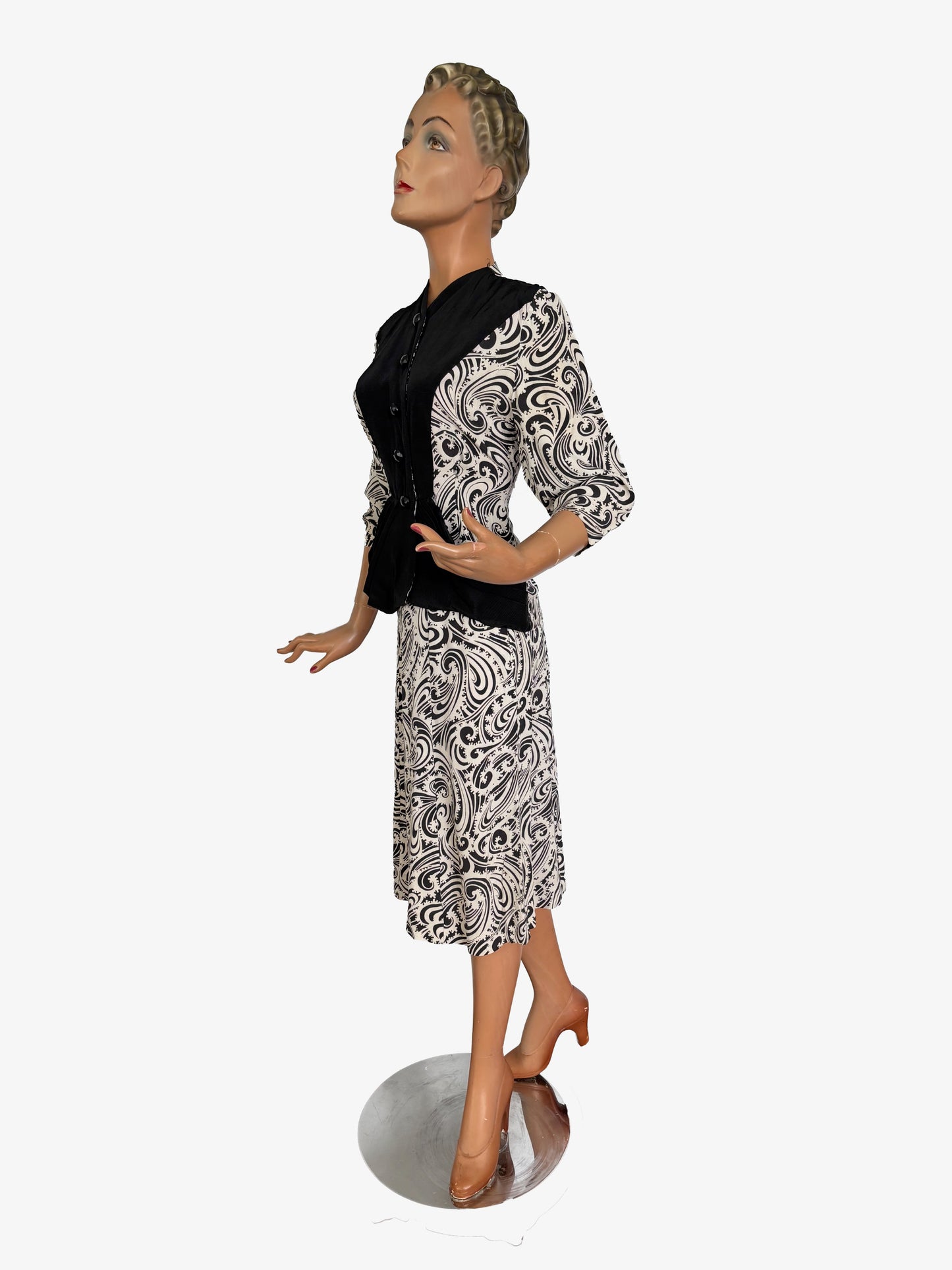 S | 1940s Black and White Paisley Print Two-Piece Suit