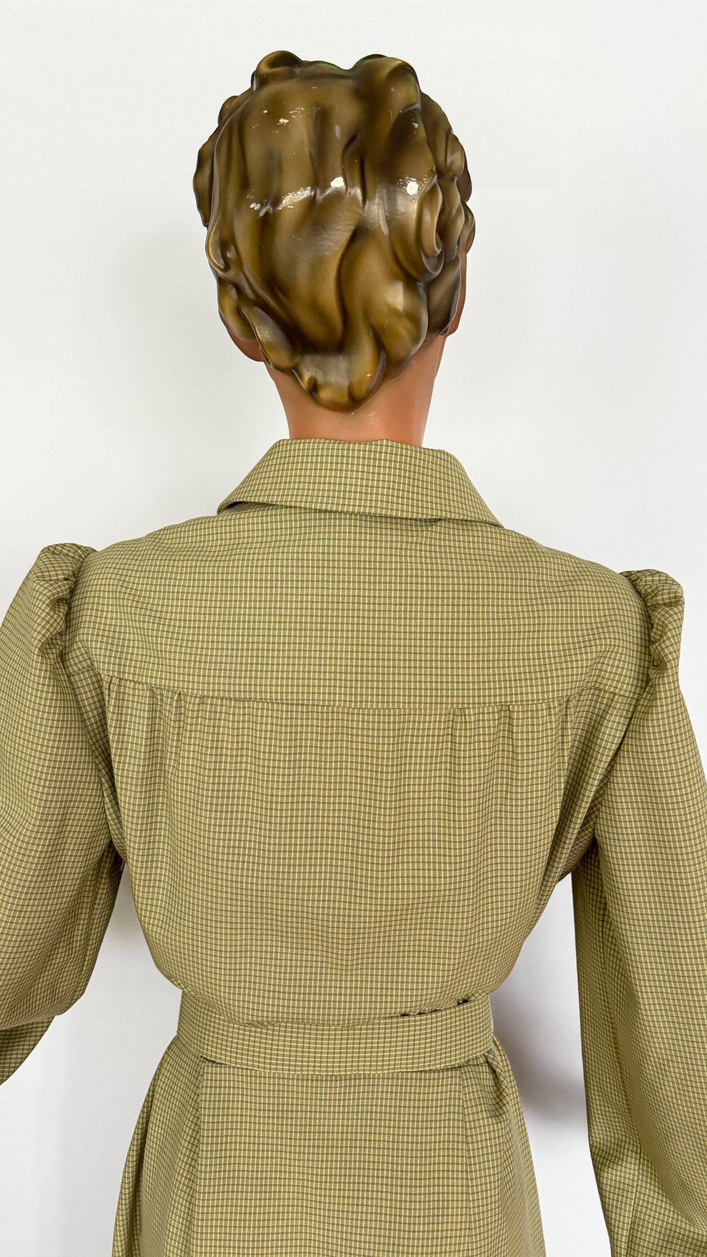 XL/XXL | 1940s Reproduction Dress In Vintage Wool