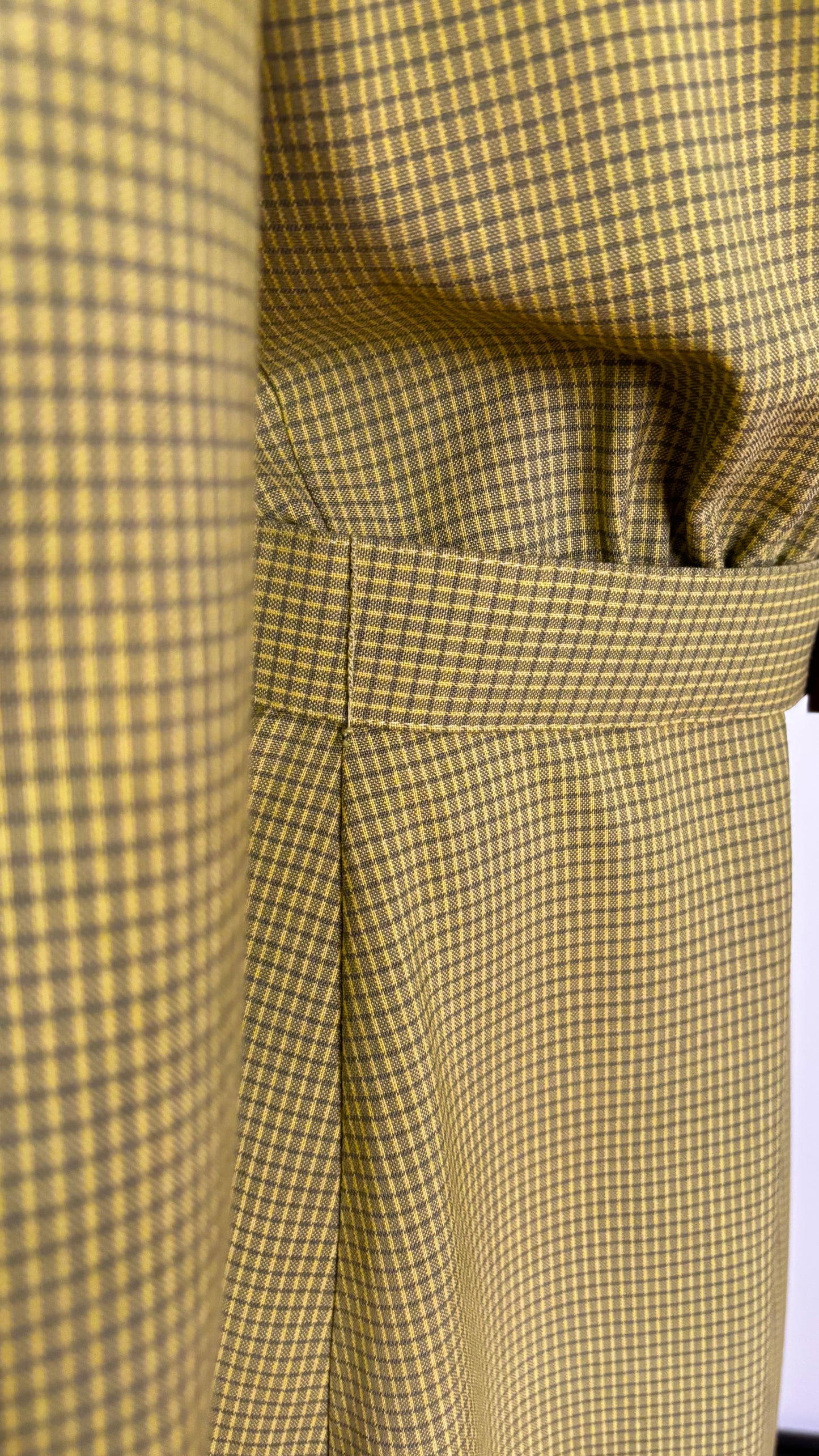 XL/XXL | 1940s Reproduction Dress In Vintage Wool