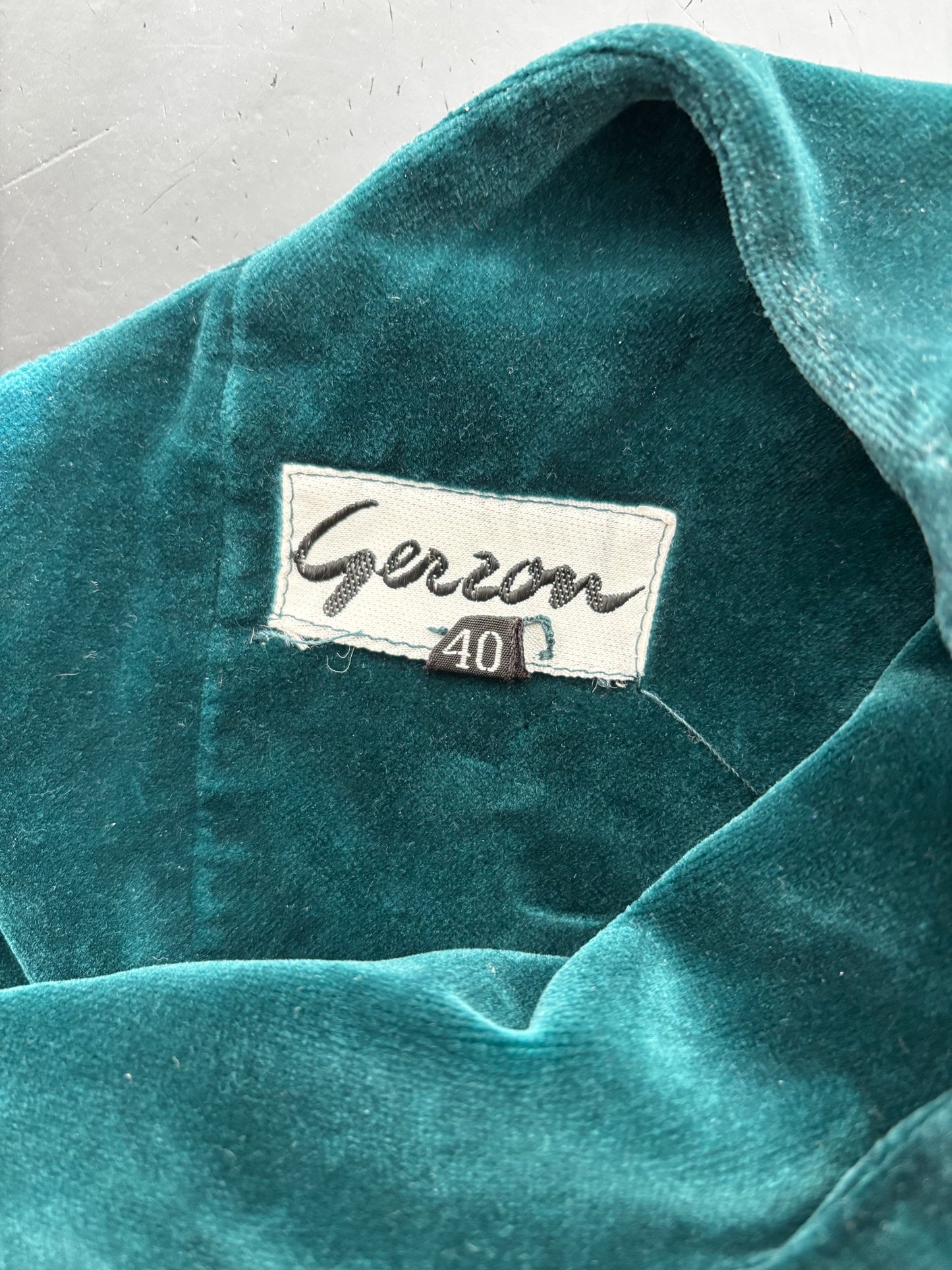 S | 1950s / Early 1960s Emerald Cotton Velour Dress by Gerzon Rotterdam