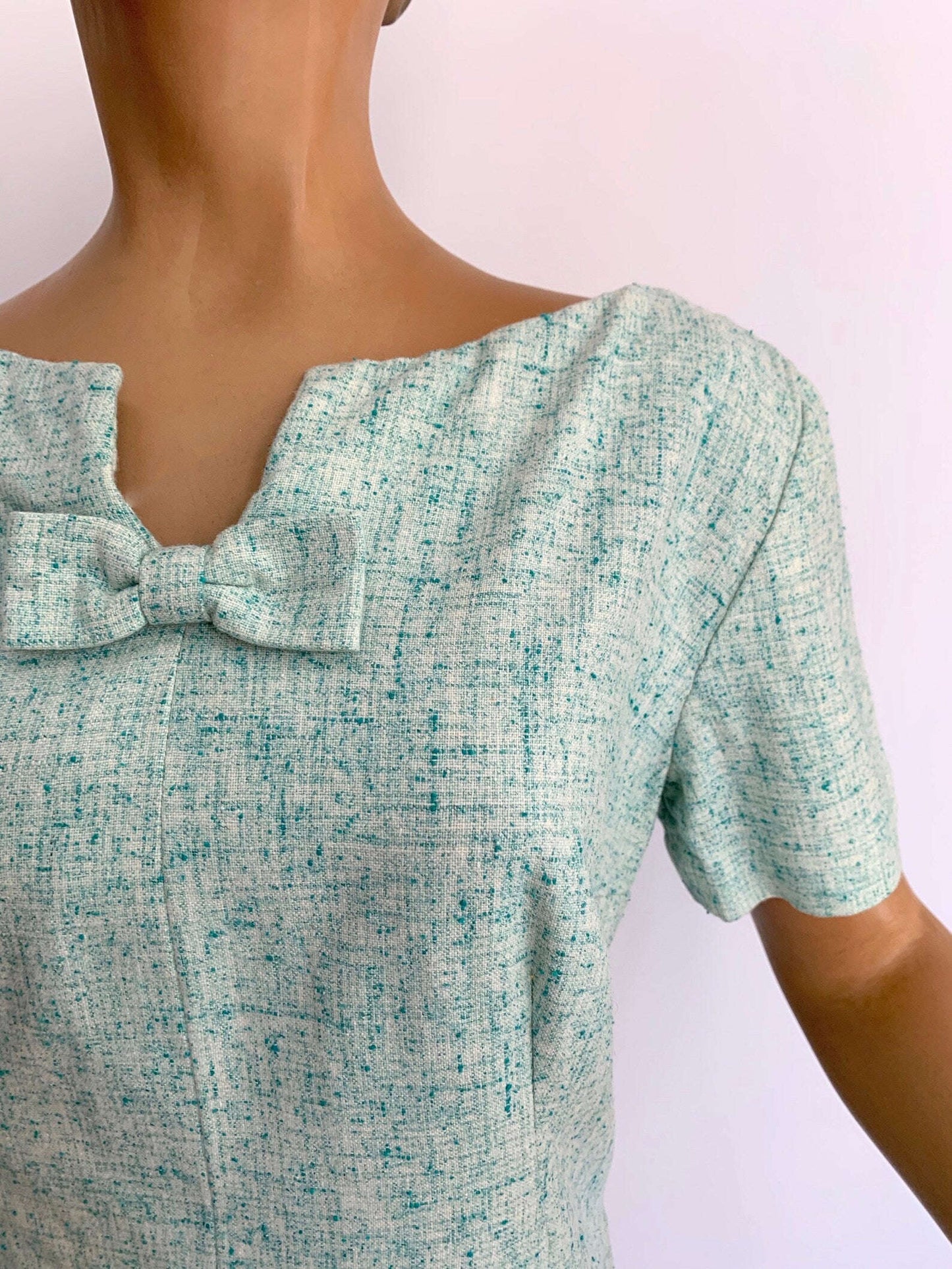 L | 1960s Flecked Wool Sheath Dress Lily Scarlet