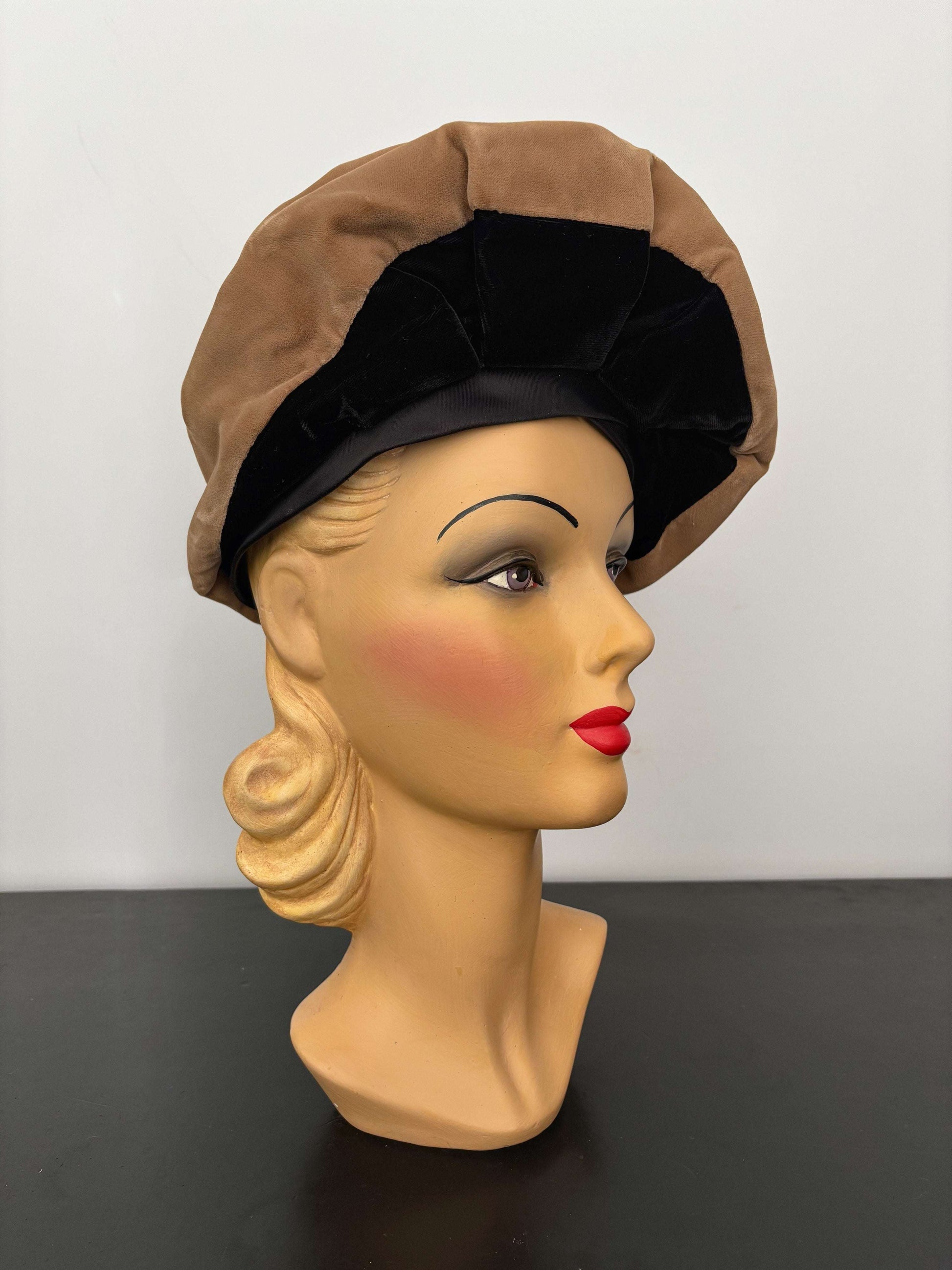 1950s Sylvia New York St. Louis Camel and Black Velvet Hat