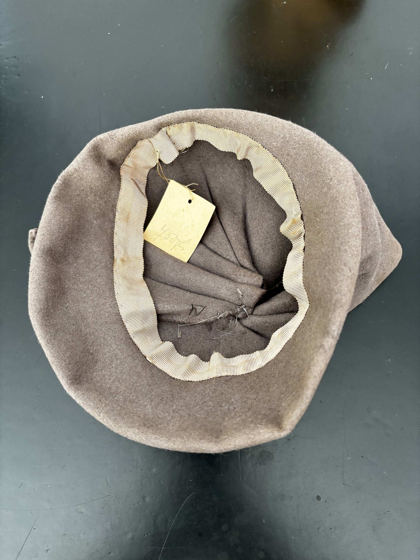 1940s Taupe Felt Sculpted Hat Deadstock